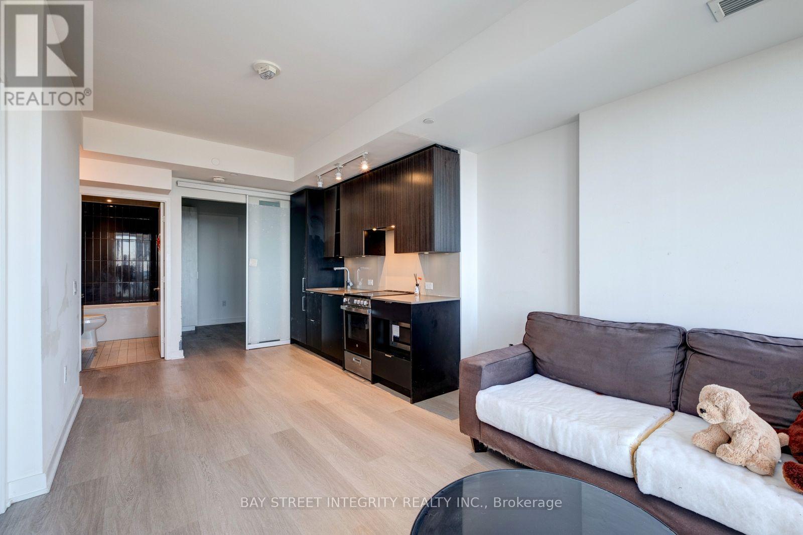 5007 - 3883 Quartz Road, Mississauga, Ontario  L5B 0M4 - Photo 12 - W12463515