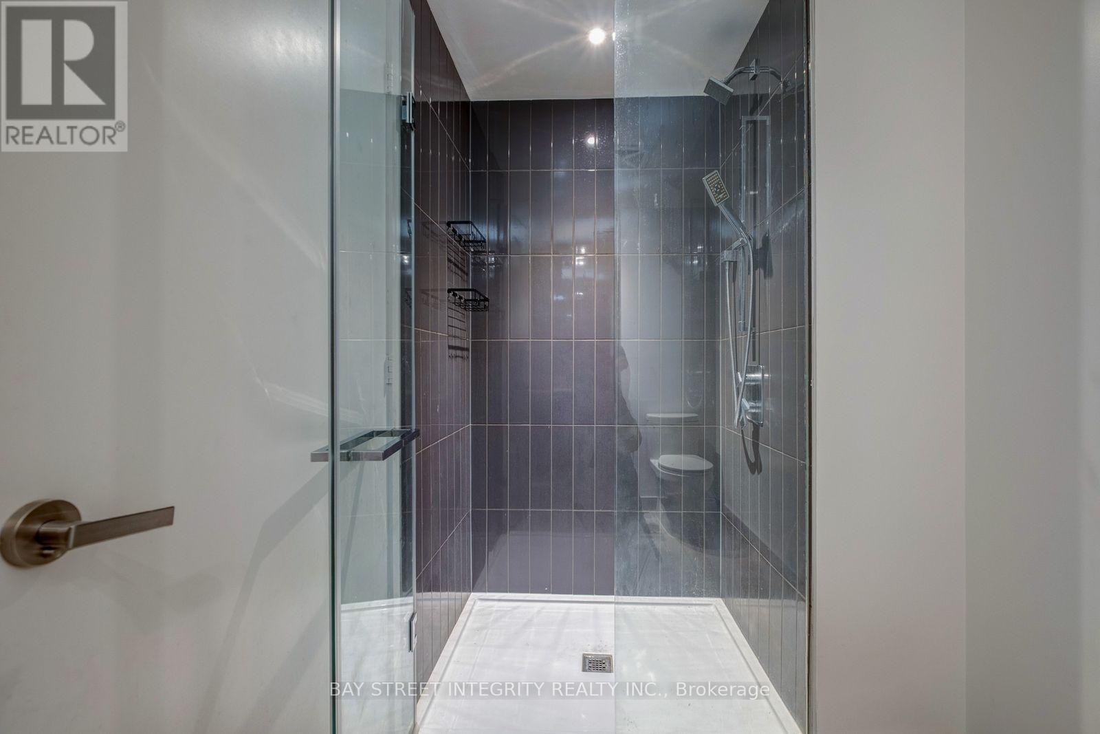 5007 - 3883 Quartz Road, Mississauga, Ontario  L5B 0M4 - Photo 5 - W12463515