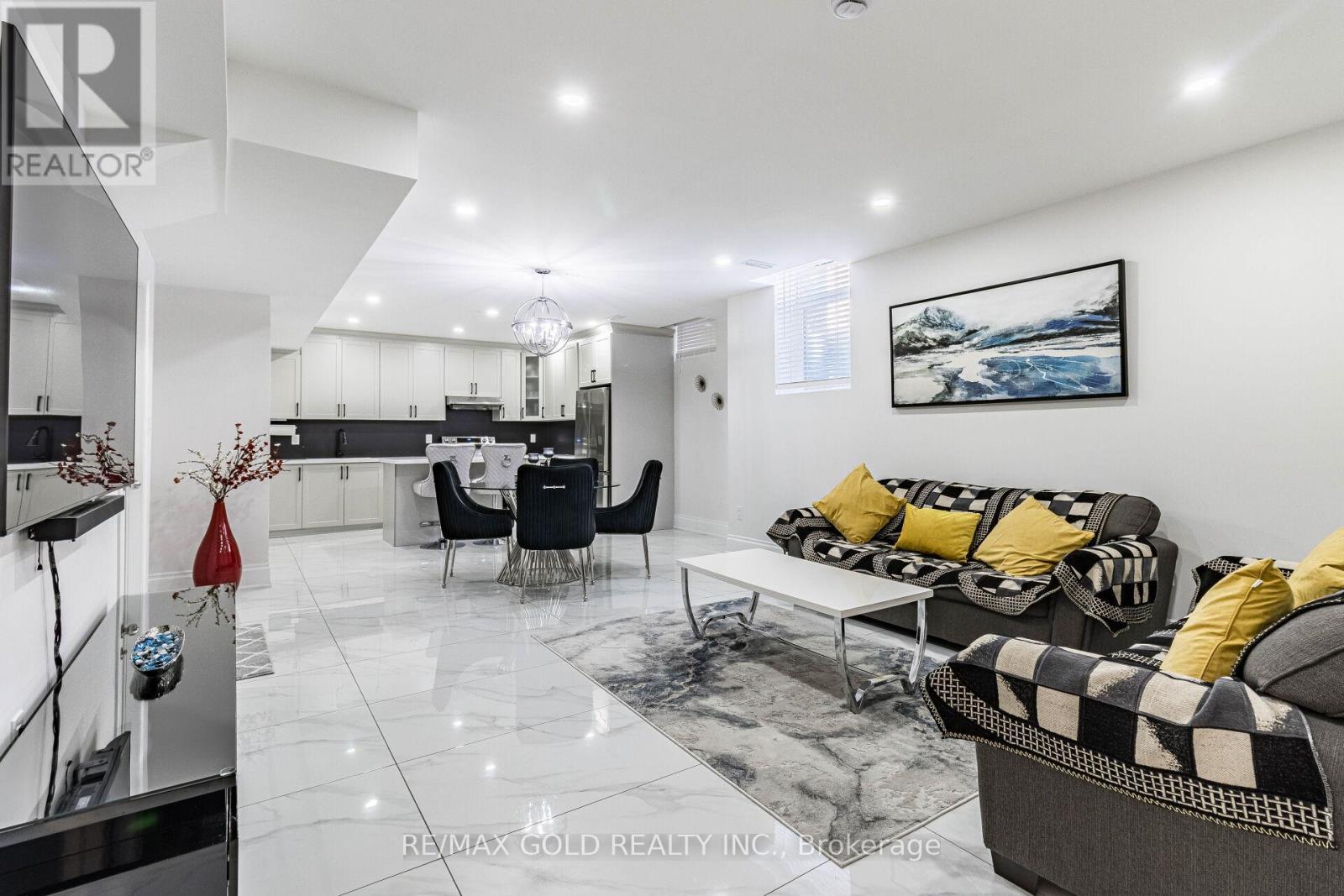 28 Cloverhaven Road, Brampton, Ontario  L6P 4E4 - Photo 43 - W12463527