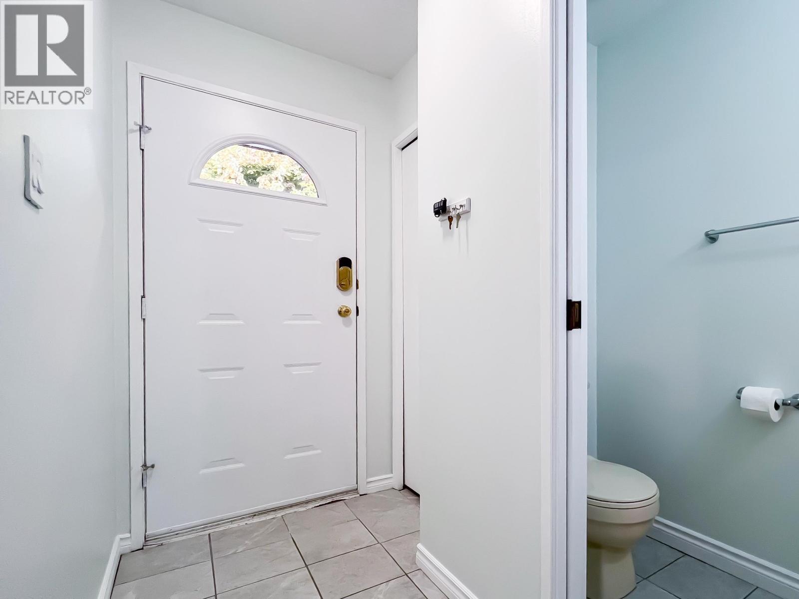 35 12180 189a Street, Pitt Meadows, British Columbia  V3Y 1V6 - Photo 3 - R3058489
