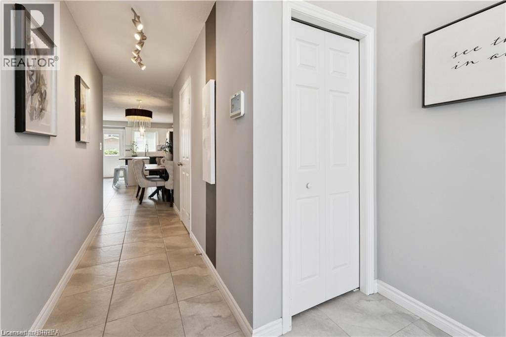 12 Avatar Place, Hamilton, Ontario  L0R 1W0 - Photo 19 - 40779393