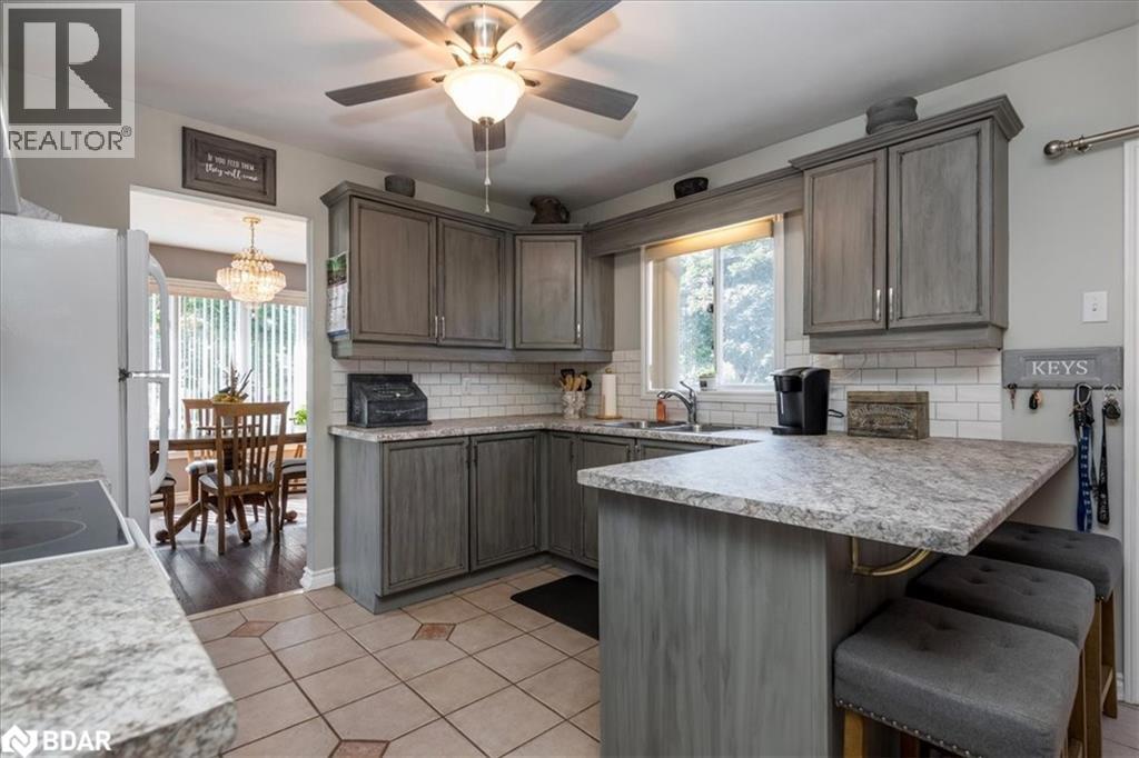 114 Chieftain Crescent, Barrie, Ontario  L4N 6J3 - Photo 15 - 40779001