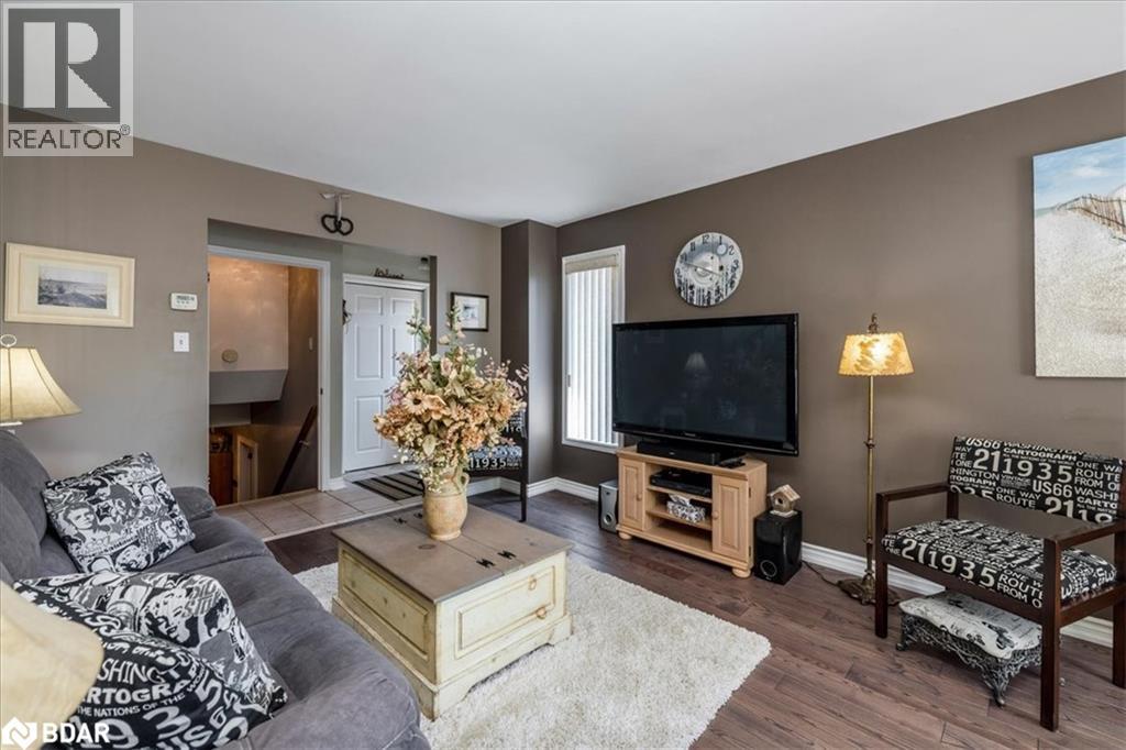114 Chieftain Crescent, Barrie, Ontario  L4N 6J3 - Photo 7 - 40779001