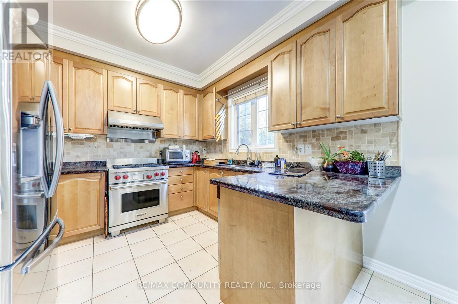 37 Condarcuri Crescent, Markham, Ontario  L6B 0G9 - Photo 21 - N12463565