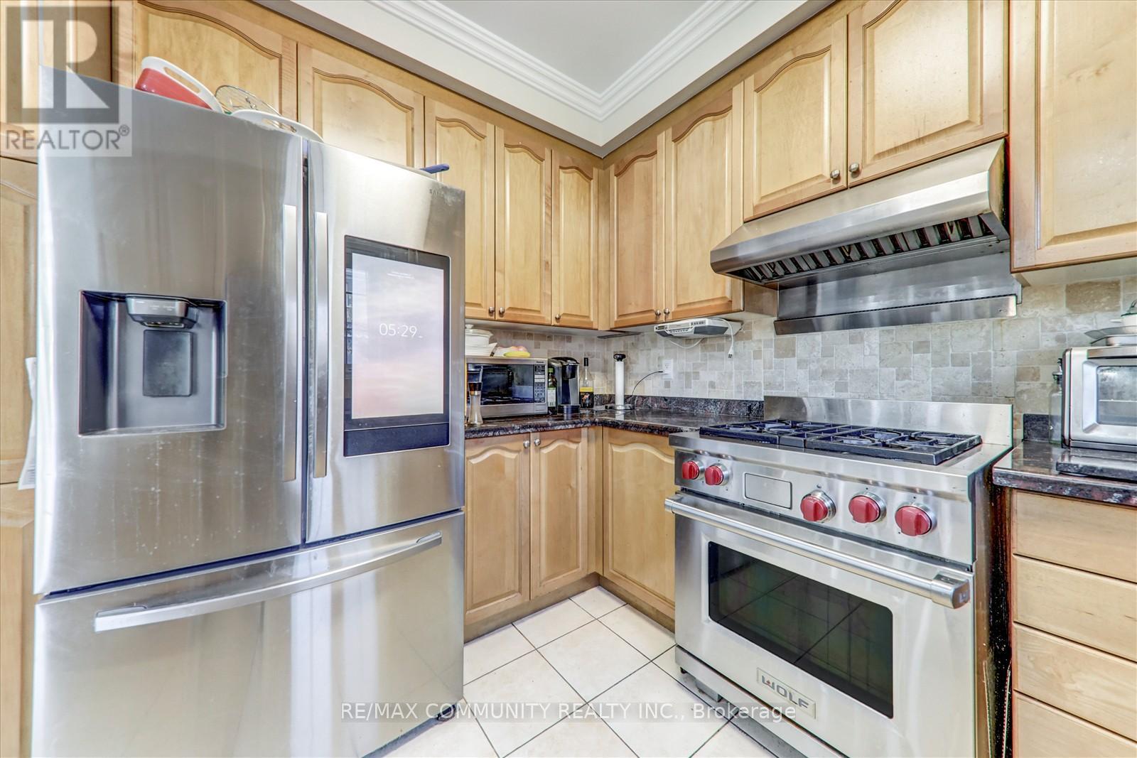 37 Condarcuri Crescent, Markham, Ontario  L6B 0G9 - Photo 22 - N12463565