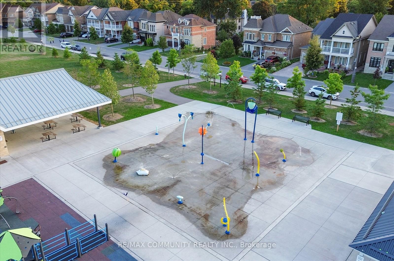 37 Condarcuri Crescent, Markham, Ontario  L6B 0G9 - Photo 48 - N12463565