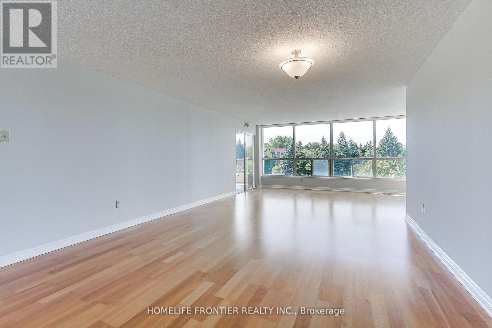 411 - 7300 Yonge Street, Vaughan, Ontario  L4J 7Y5 - Photo 12 - N12463587