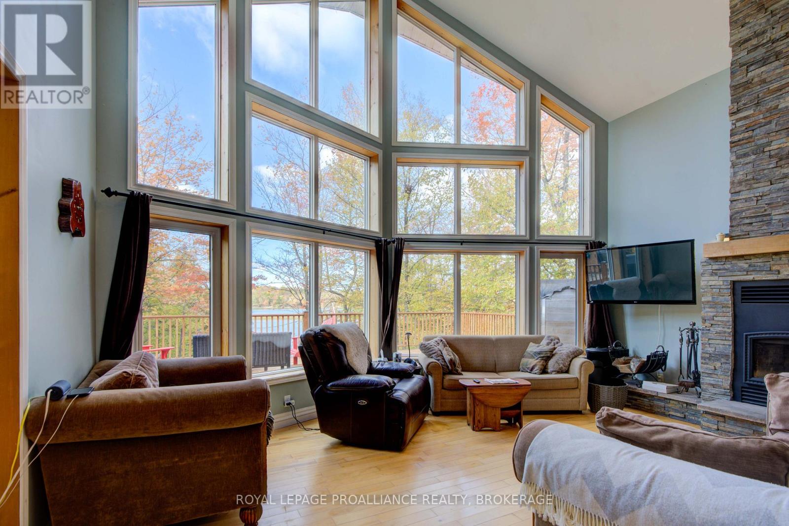 224 Island Drive Lane, Frontenac, Ontario  K0H 2B0 - Photo 16 - X12324998