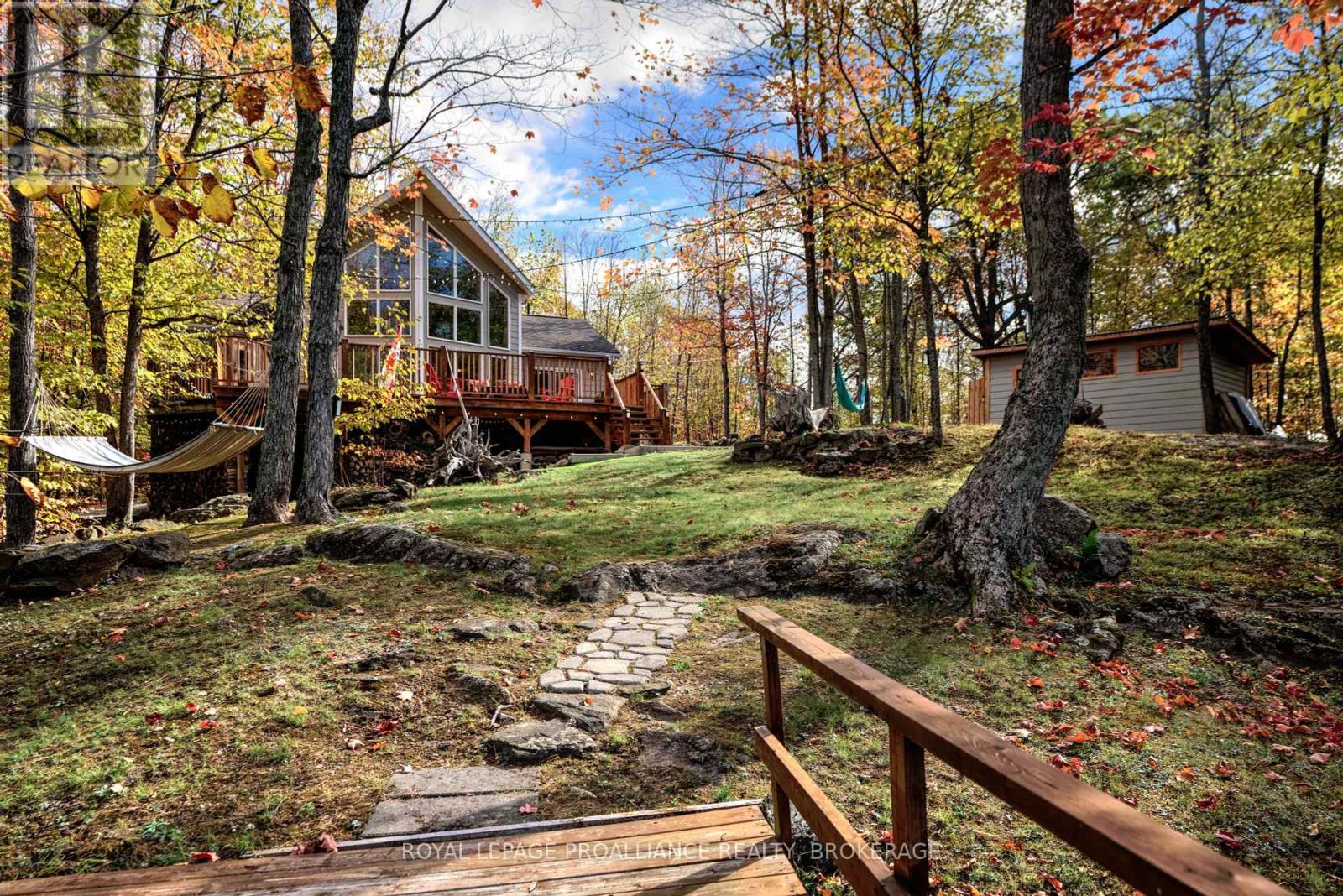 224 Island Drive Lane, Frontenac, Ontario  K0H 2B0 - Photo 40 - X12324998