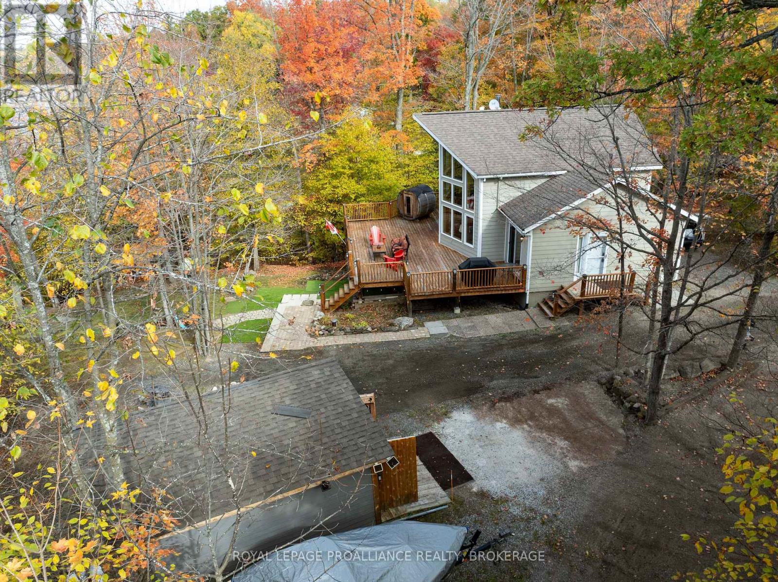 224 Island Drive Lane, Frontenac, Ontario  K0H 2B0 - Photo 48 - X12324998