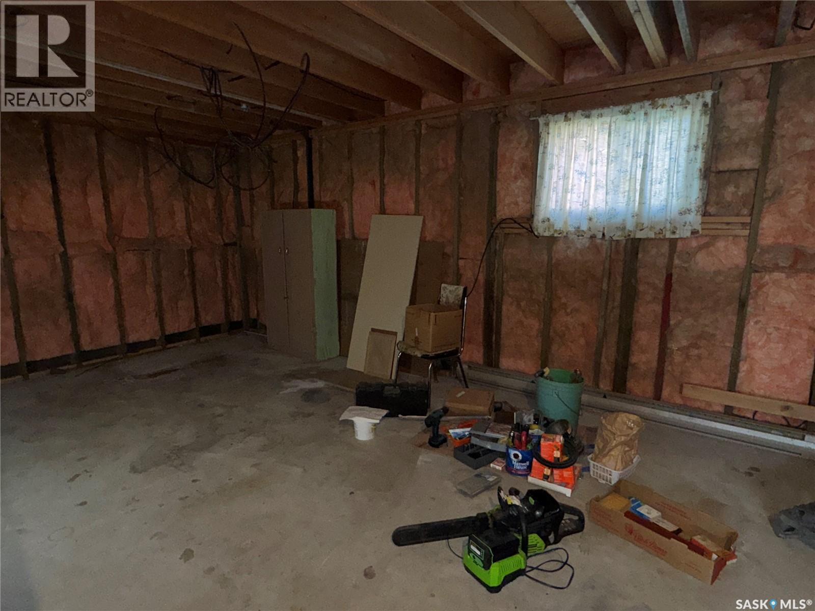 202 4th Avenue, Landis, Saskatchewan  S0K 2K0 - Photo 23 - SK020884