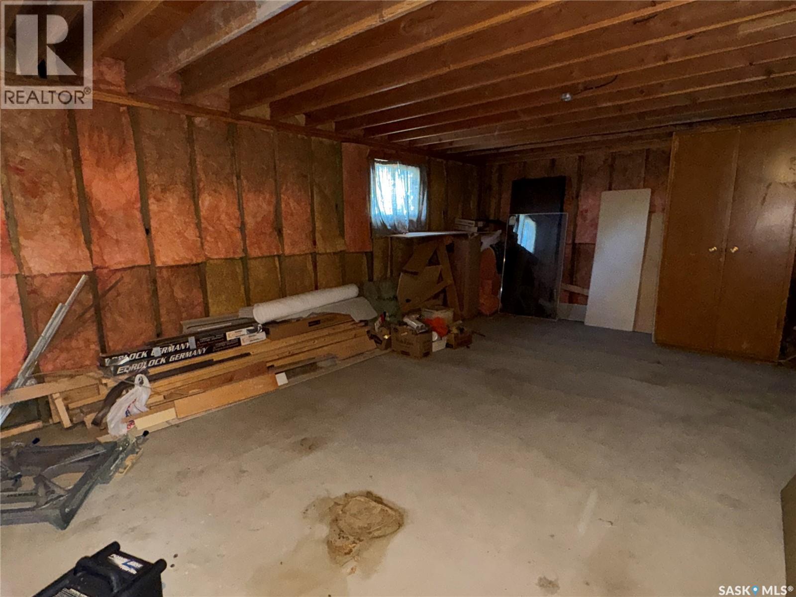 202 4th Avenue, Landis, Saskatchewan  S0K 2K0 - Photo 24 - SK020884