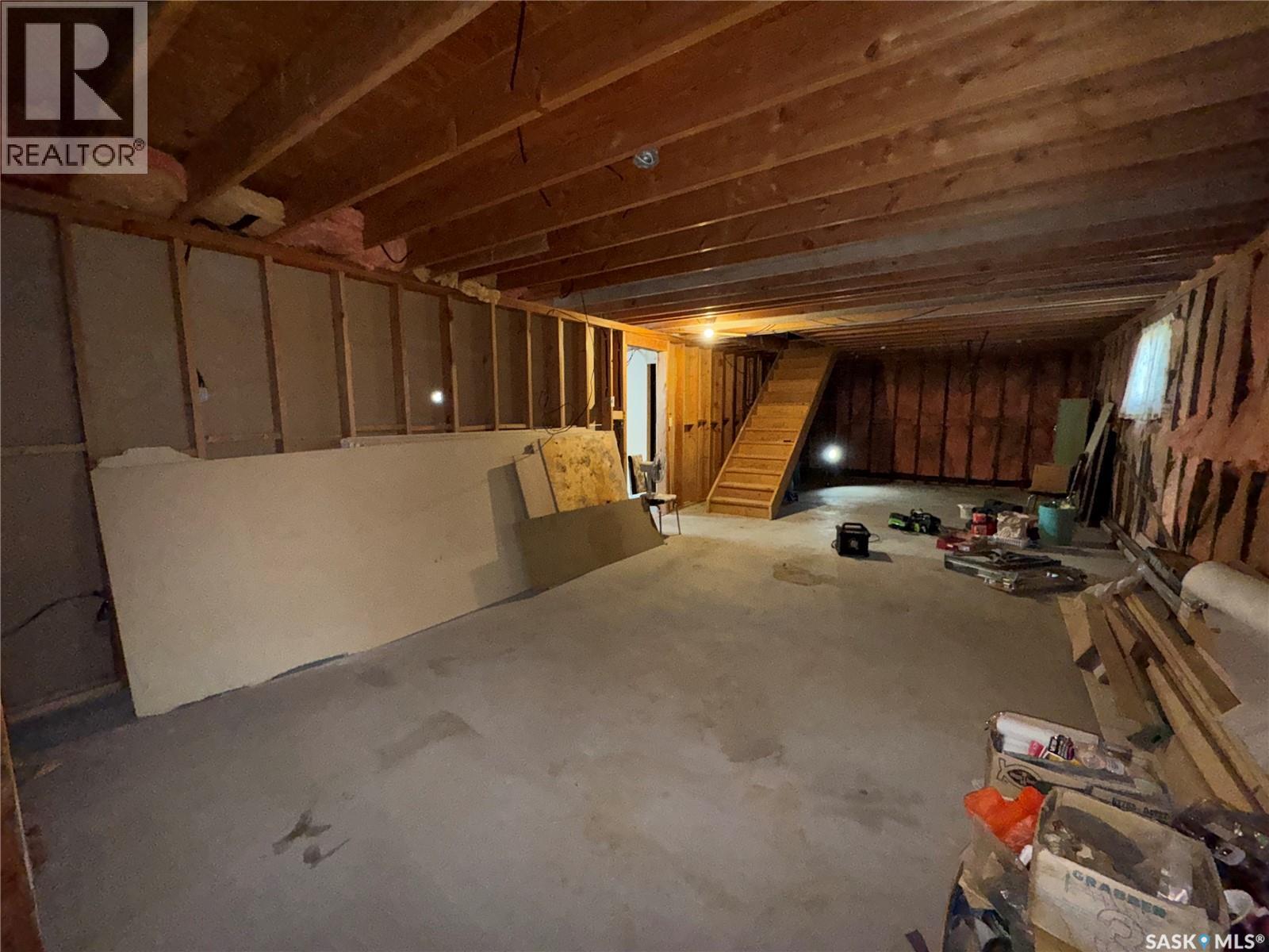 202 4th Avenue, Landis, Saskatchewan  S0K 2K0 - Photo 25 - SK020884