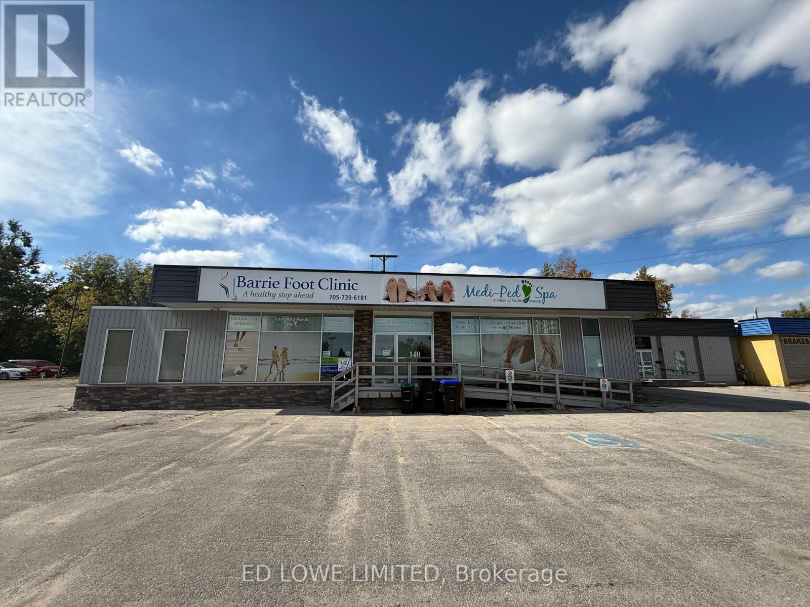 140 BRADFORD STREET, Barrie, Ontario