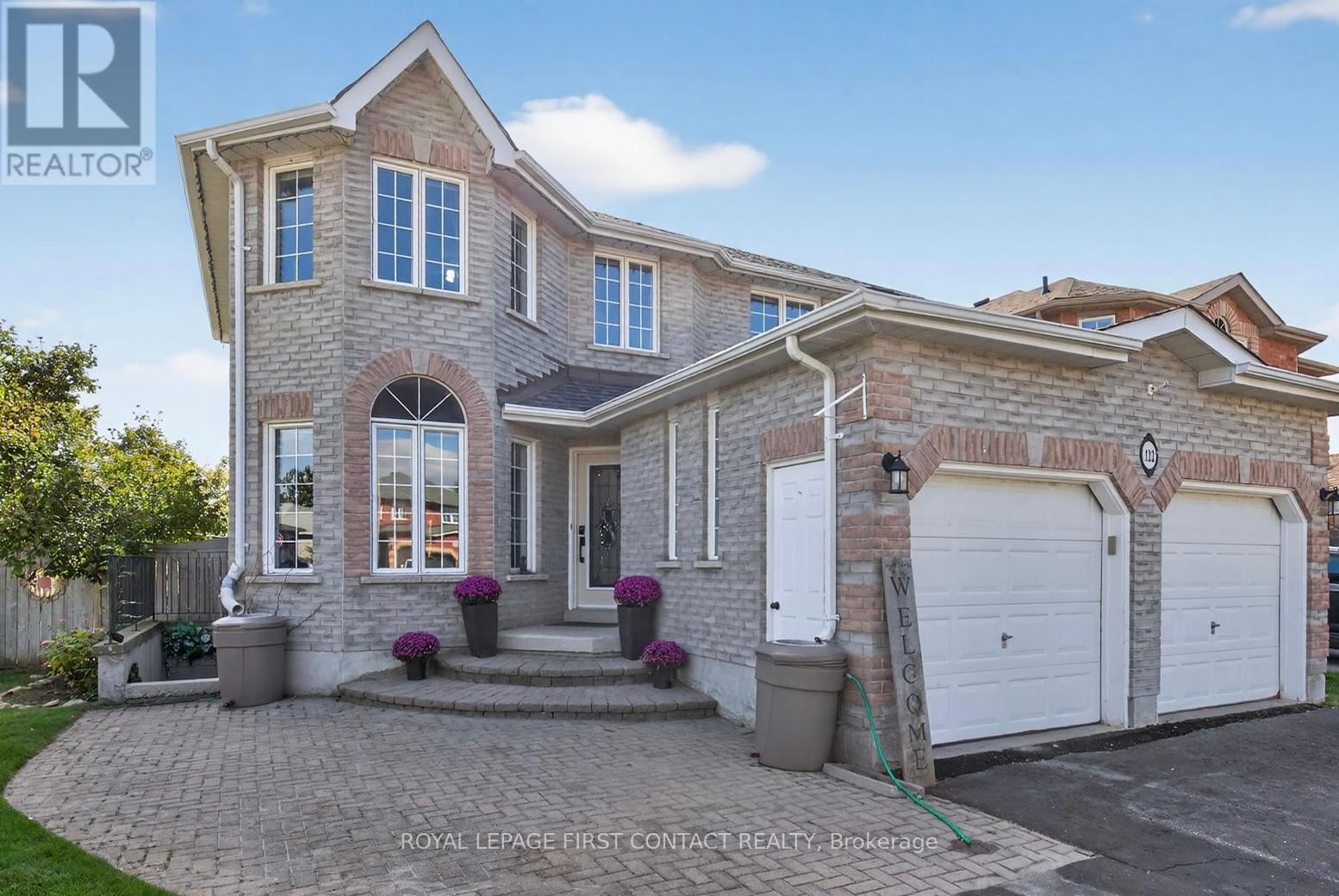 122 Northview Crescent, Barrie, Ontario  L4N 9T7 - Photo 3 - S12463596