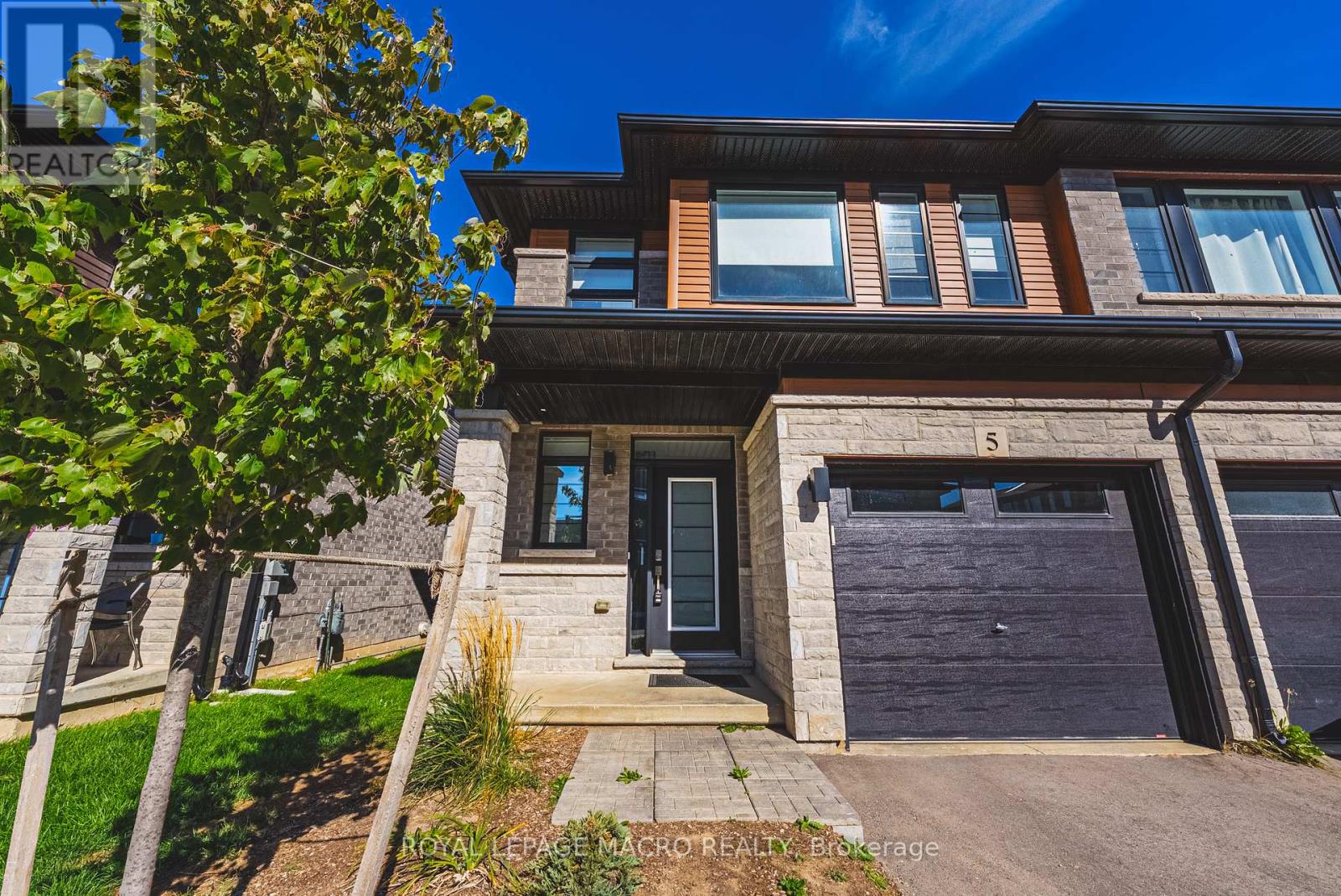 5 - 461 BLACKBURN DRIVE, Brantford, Ontario