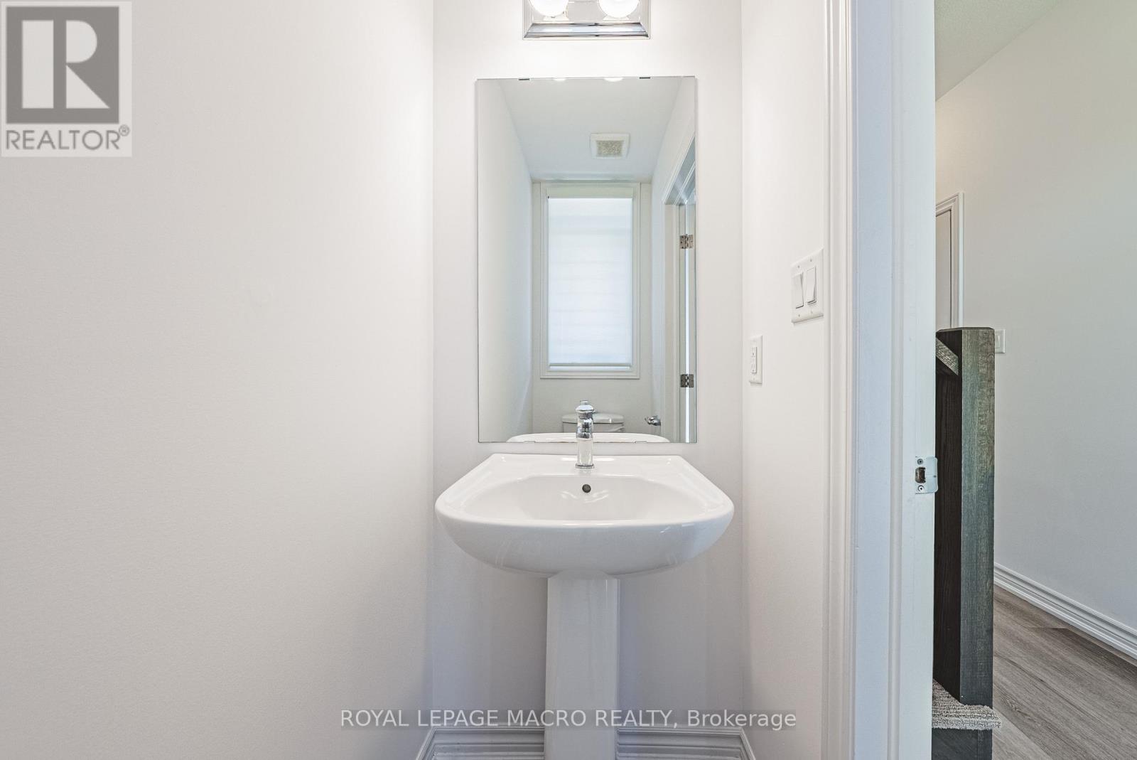 5 - 461 Blackburn Drive, Brantford, Ontario  N3T 0W9 - Photo 18 - X12463477