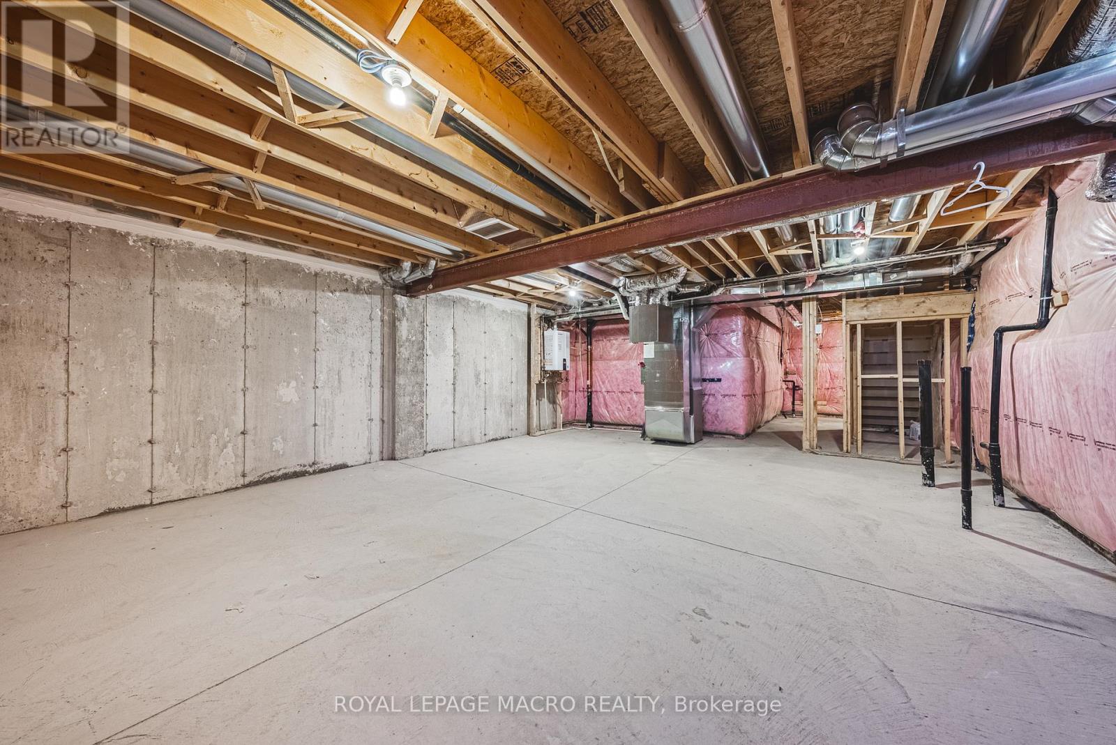 5 - 461 Blackburn Drive, Brantford, Ontario  N3T 0W9 - Photo 35 - X12463477