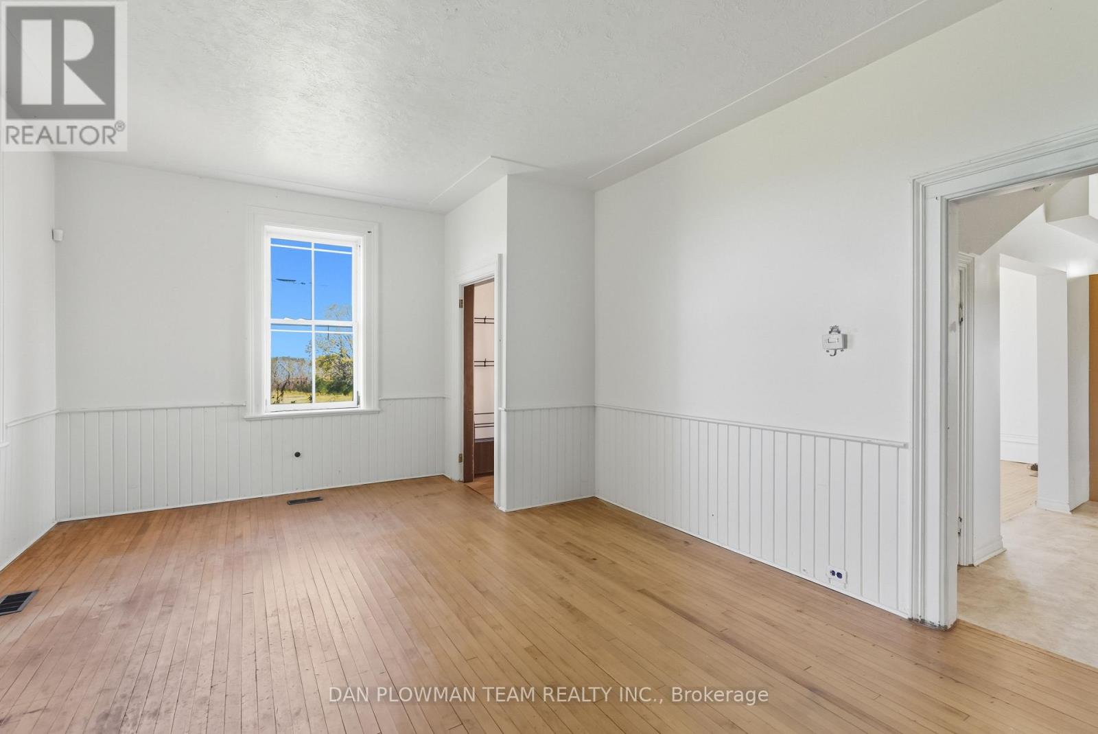 3070 Wallace Point Road, Otonabee-South Monaghan, Ontario  K9J 6Y3 - Photo 13 - X12463518