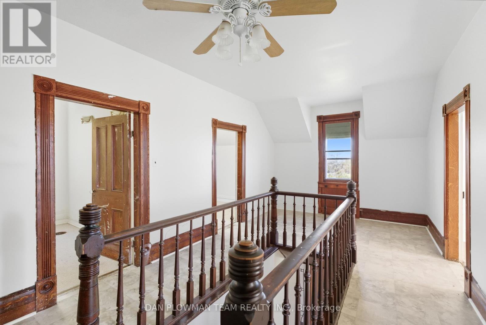 3070 Wallace Point Road, Otonabee-South Monaghan, Ontario  K9J 6Y3 - Photo 17 - X12463518
