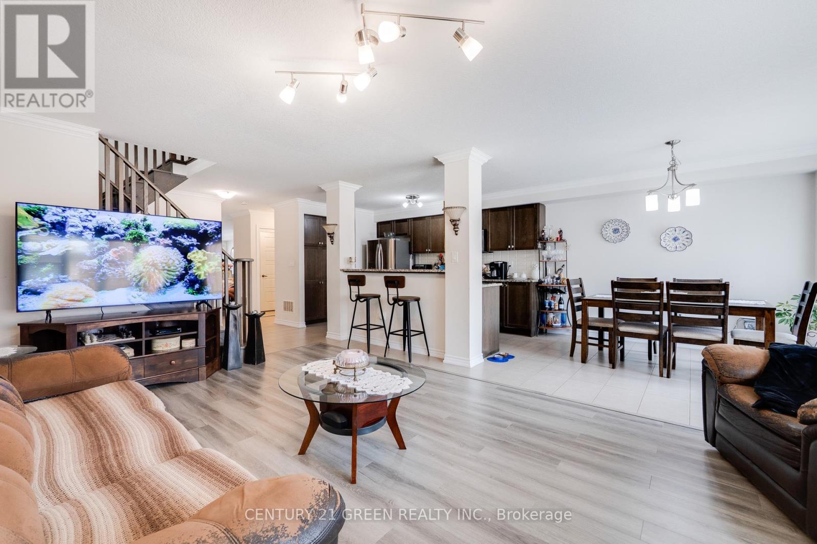 22 Scarletwood Street, Hamilton (Stoney Creek), Ontario  L8J 0K8 - Photo 16 - X12463521