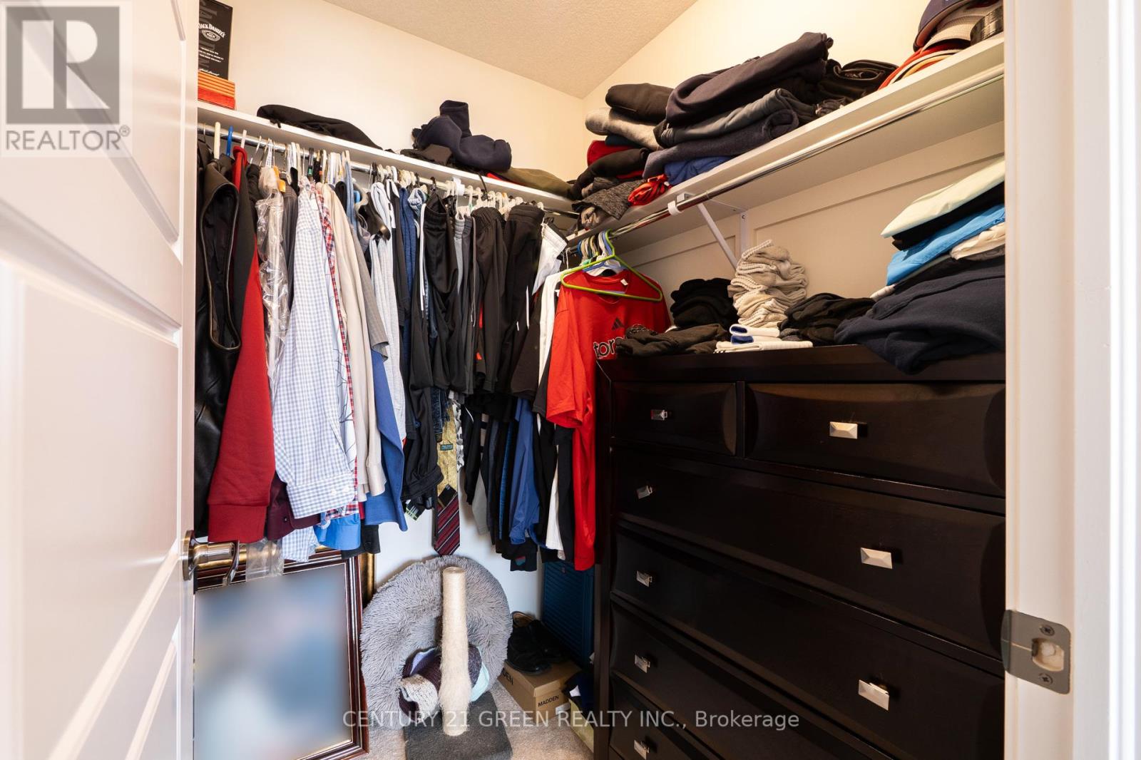 22 Scarletwood Street, Hamilton (Stoney Creek), Ontario  L8J 0K8 - Photo 38 - X12463521