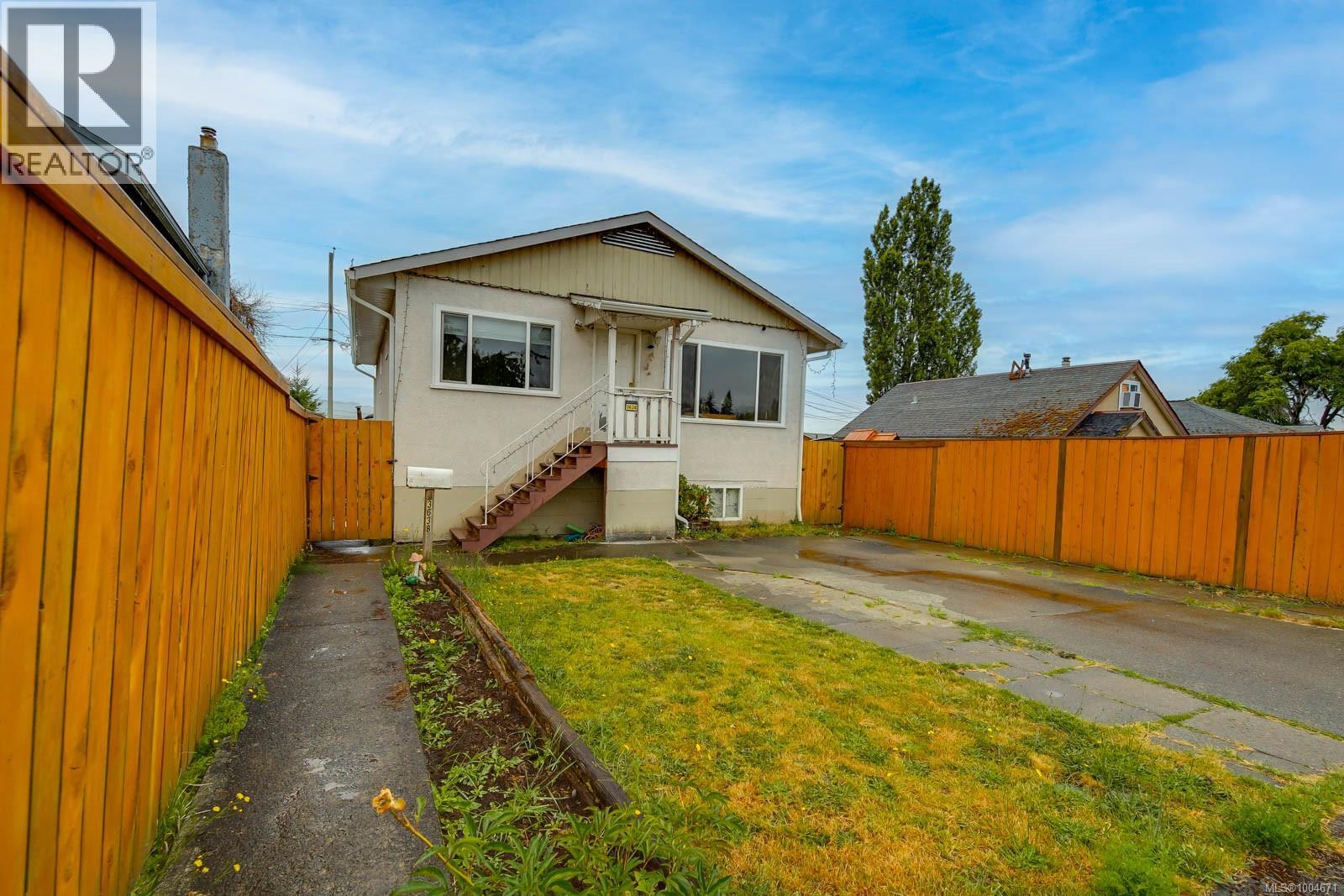 3638 14th Ave, Port Alberni, British Columbia  V9Y 5B7 - Photo 1 - 1004671