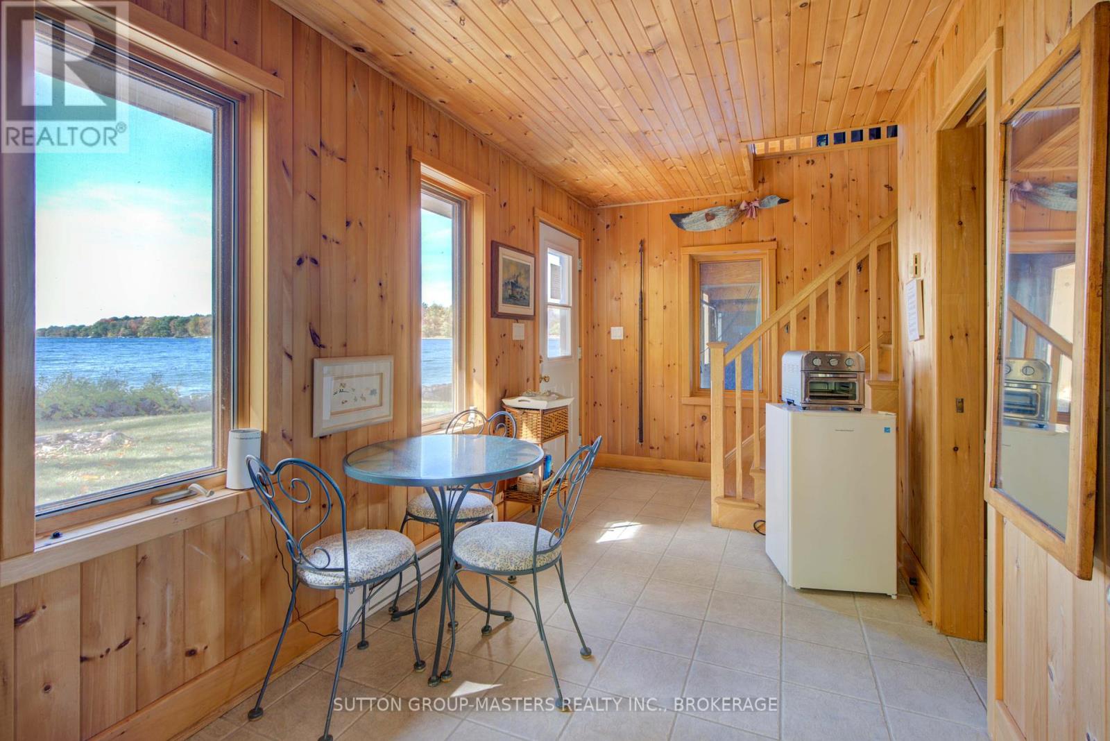 314 Baseline Road, Frontenac Islands (The Islands), Ontario  K7G 2V6 - Photo 39 - X12463746