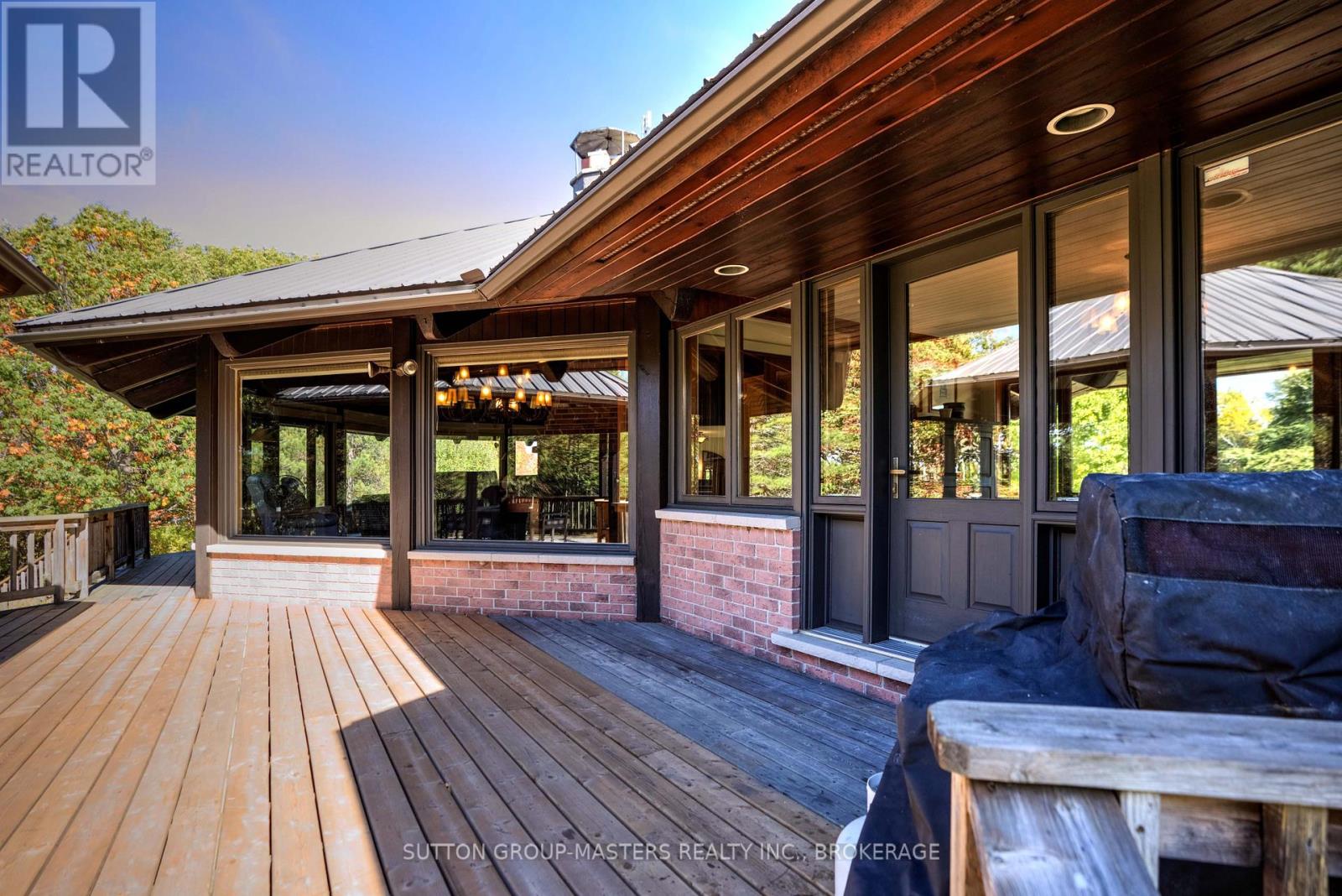 314 Baseline Road, Frontenac Islands (The Islands), Ontario  K7G 2V6 - Photo 6 - X12463746