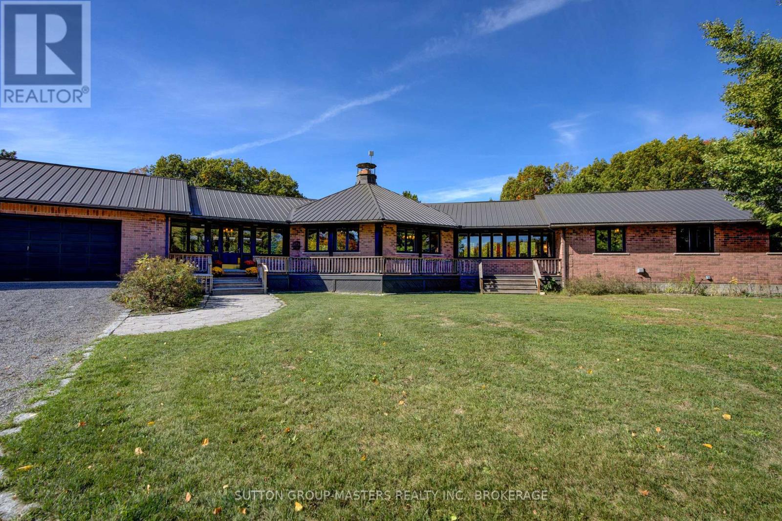 314 Baseline Road, Frontenac Islands (The Islands), Ontario  K7G 2V6 - Photo 8 - X12463746