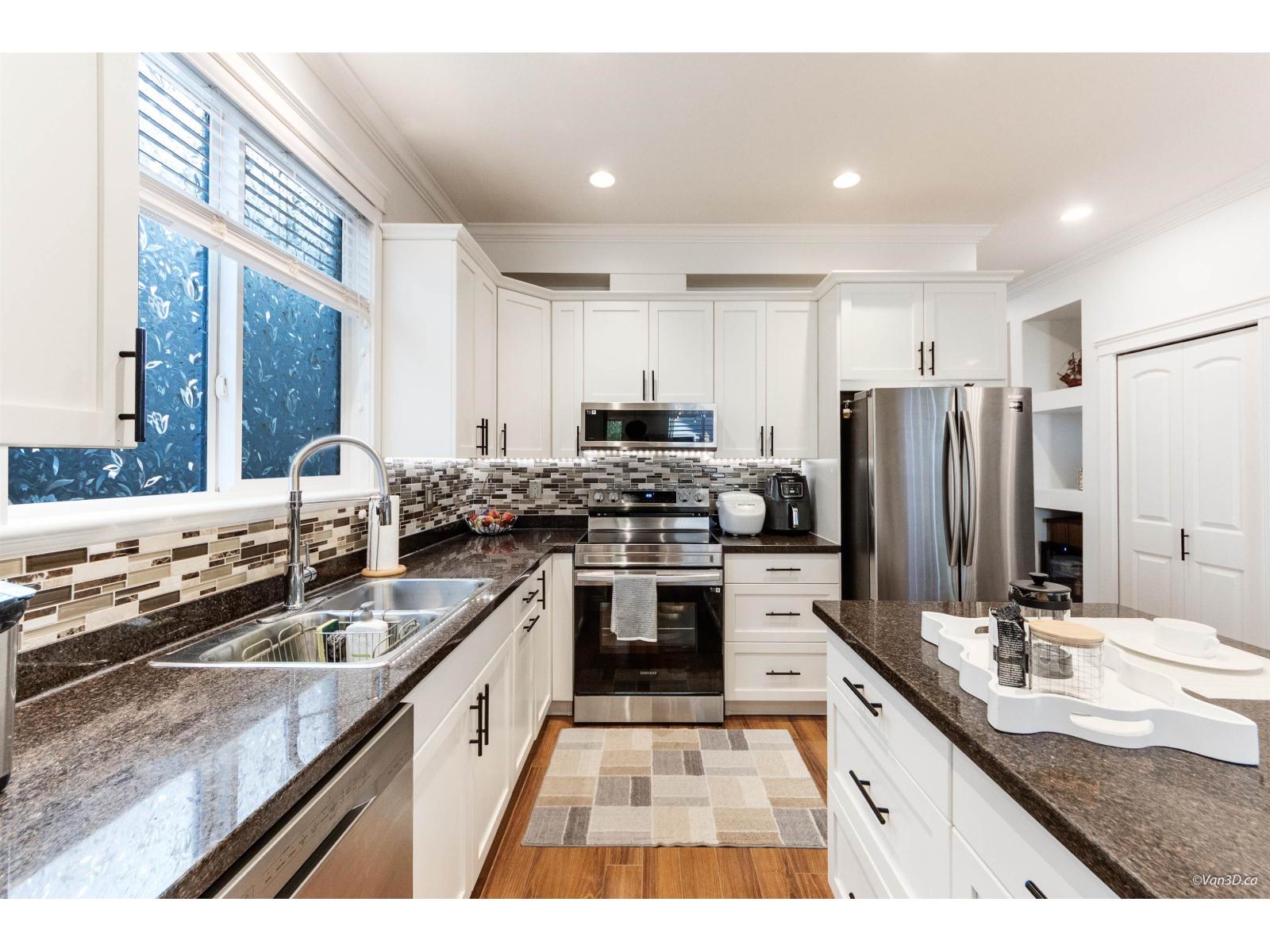 6631 192a Street, Surrey, British Columbia  V4N 0B9 - Photo 12 - R3057812