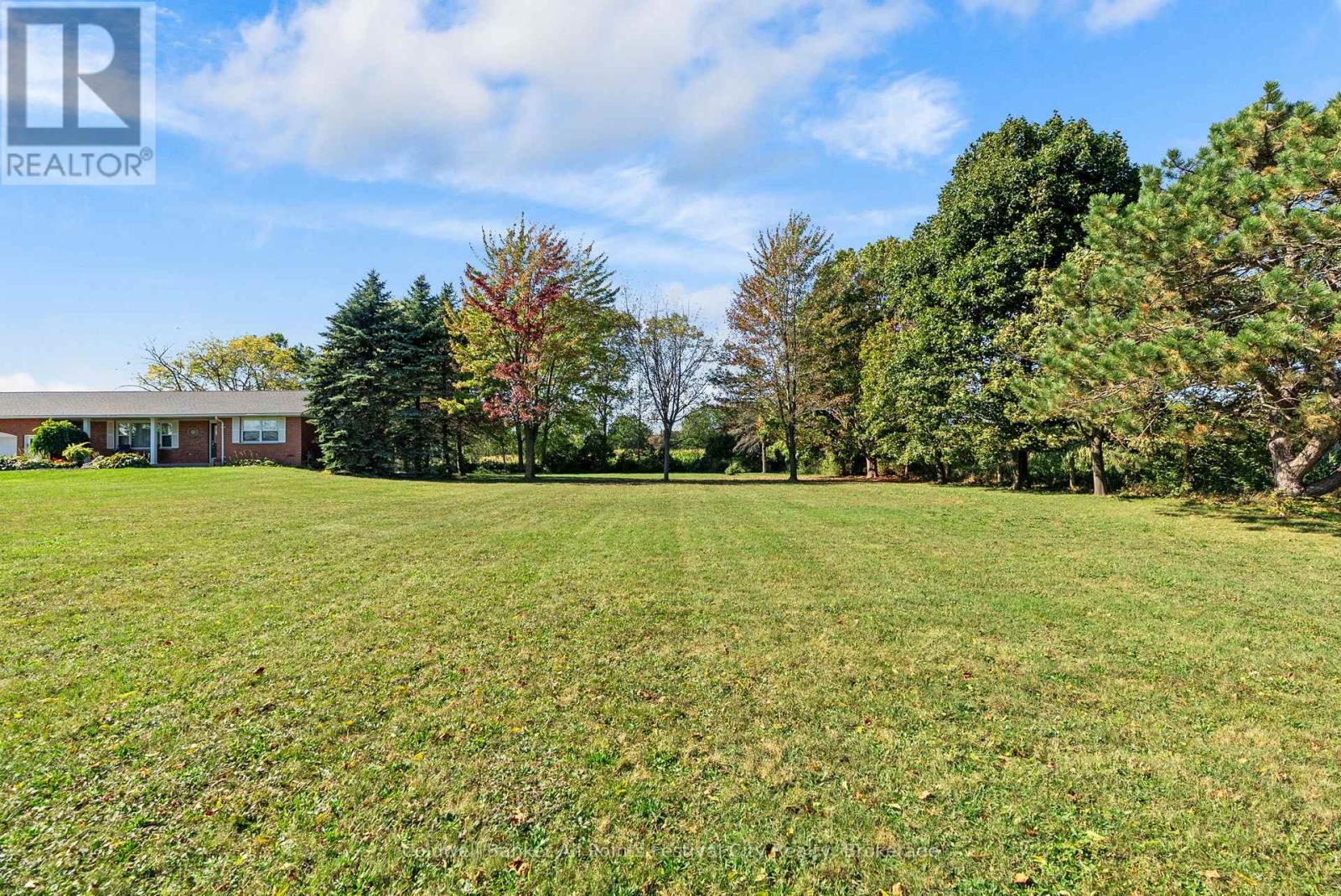 81993 Bluewater Highway, Ashfield-Colborne-Wawanosh (Colborne), Ontario  N7A 3Y2 - Photo 46 - X12463718