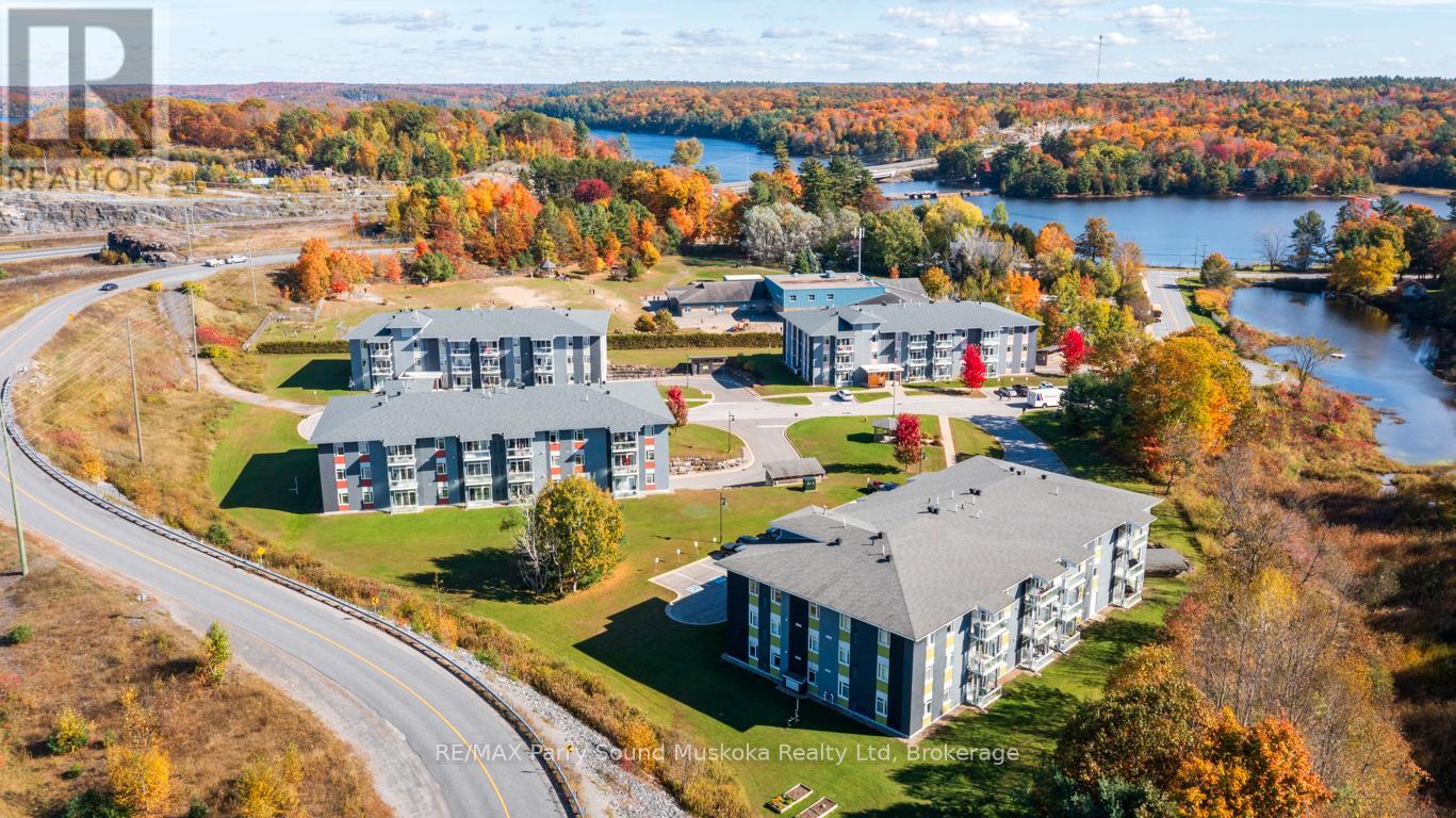 303 - 20d Silver Birch Court, Parry Sound, Ontario  P2A 0A7 - Photo 7 - X12463720
