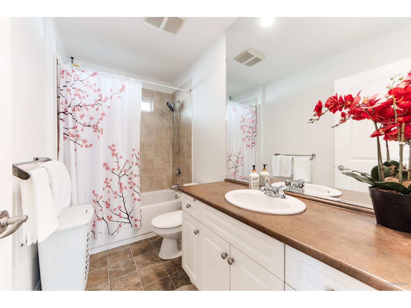 6631 192a Street, Surrey, British Columbia  V4N 0B9 - Photo 23 - R3057812