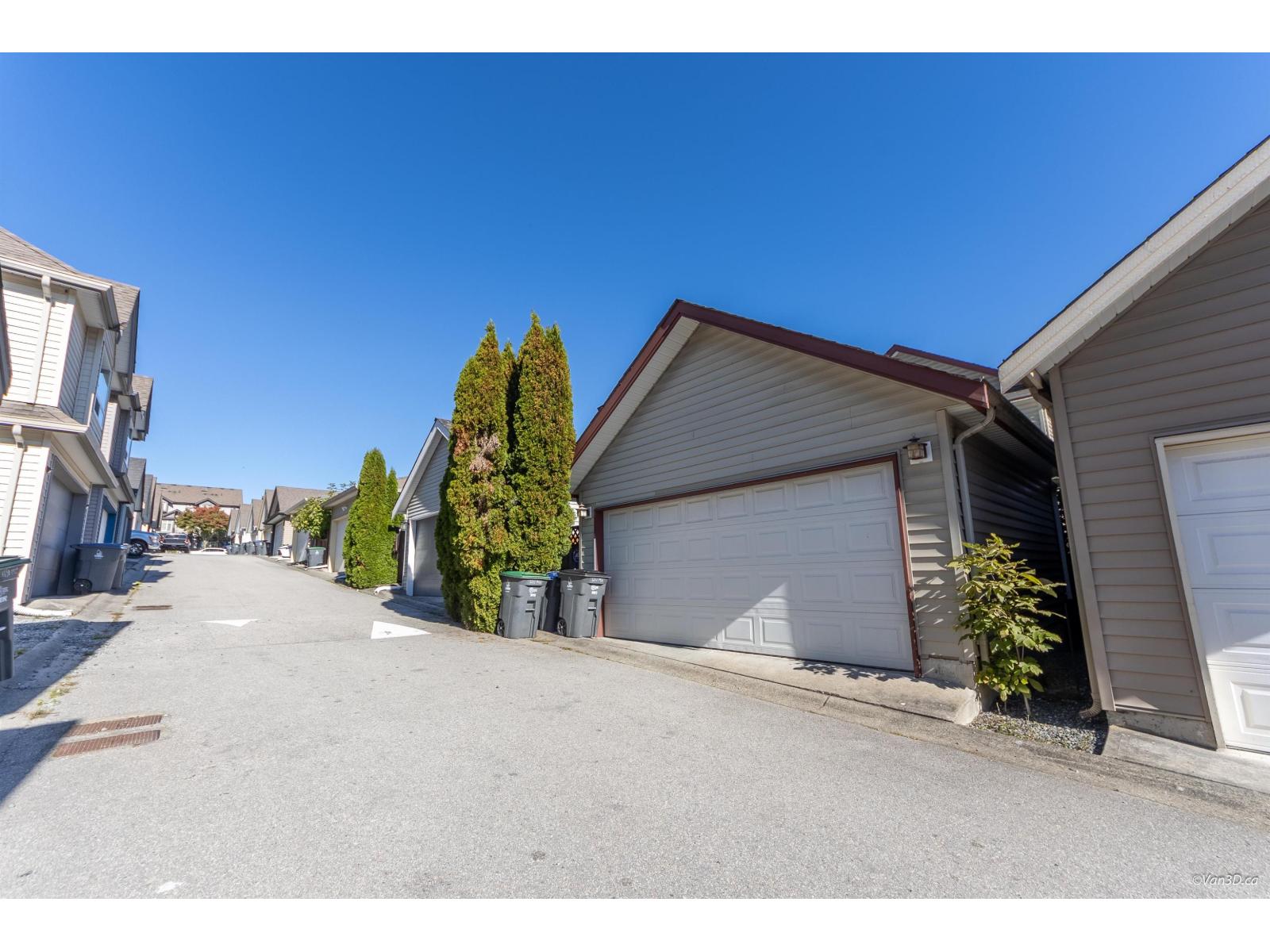 6631 192a Street, Surrey, British Columbia  V4N 0B9 - Photo 39 - R3057812