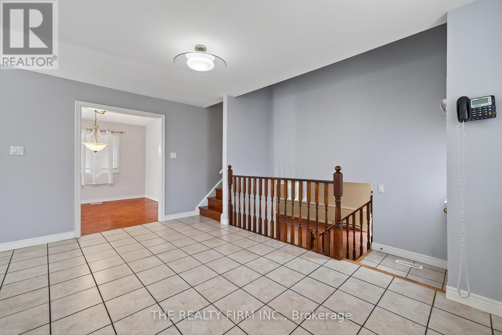 33 Stoneycreek Crescent, London North, Ontario  N5X 3X4 - Photo 11 - X12463643