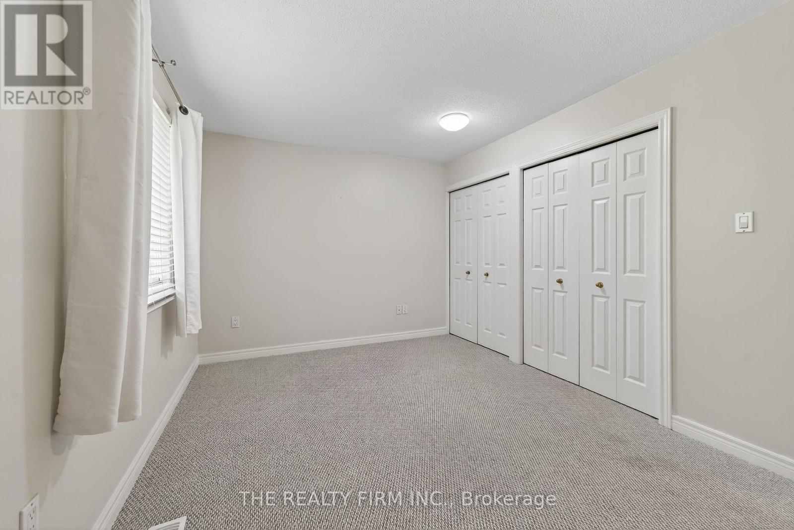 33 Stoneycreek Crescent, London North, Ontario  N5X 3X4 - Photo 14 - X12463643