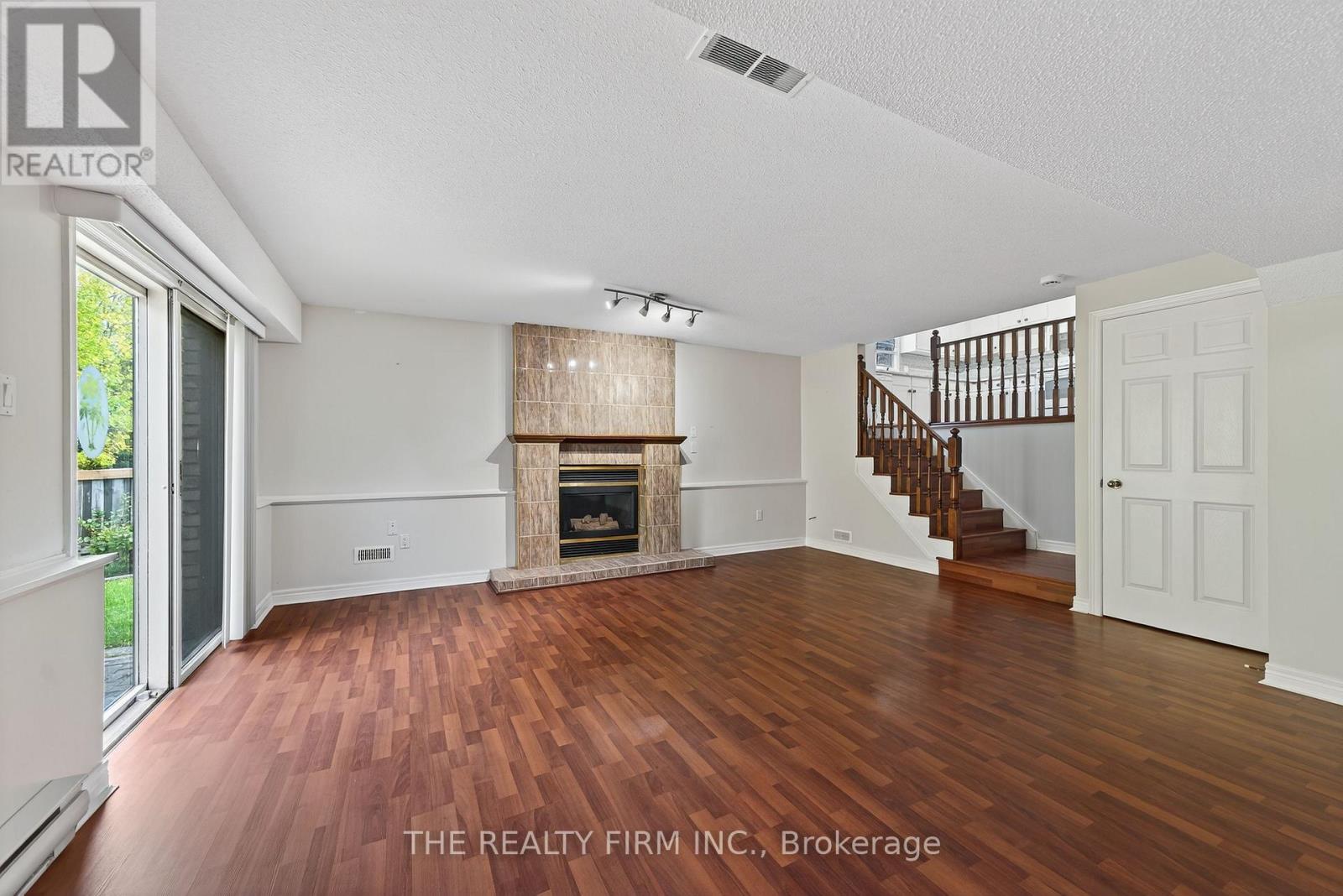33 Stoneycreek Crescent, London North, Ontario  N5X 3X4 - Photo 21 - X12463643