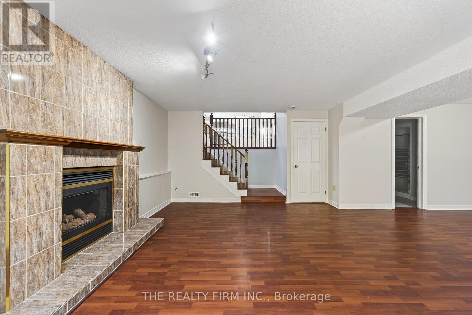 33 Stoneycreek Crescent, London North, Ontario  N5X 3X4 - Photo 22 - X12463643