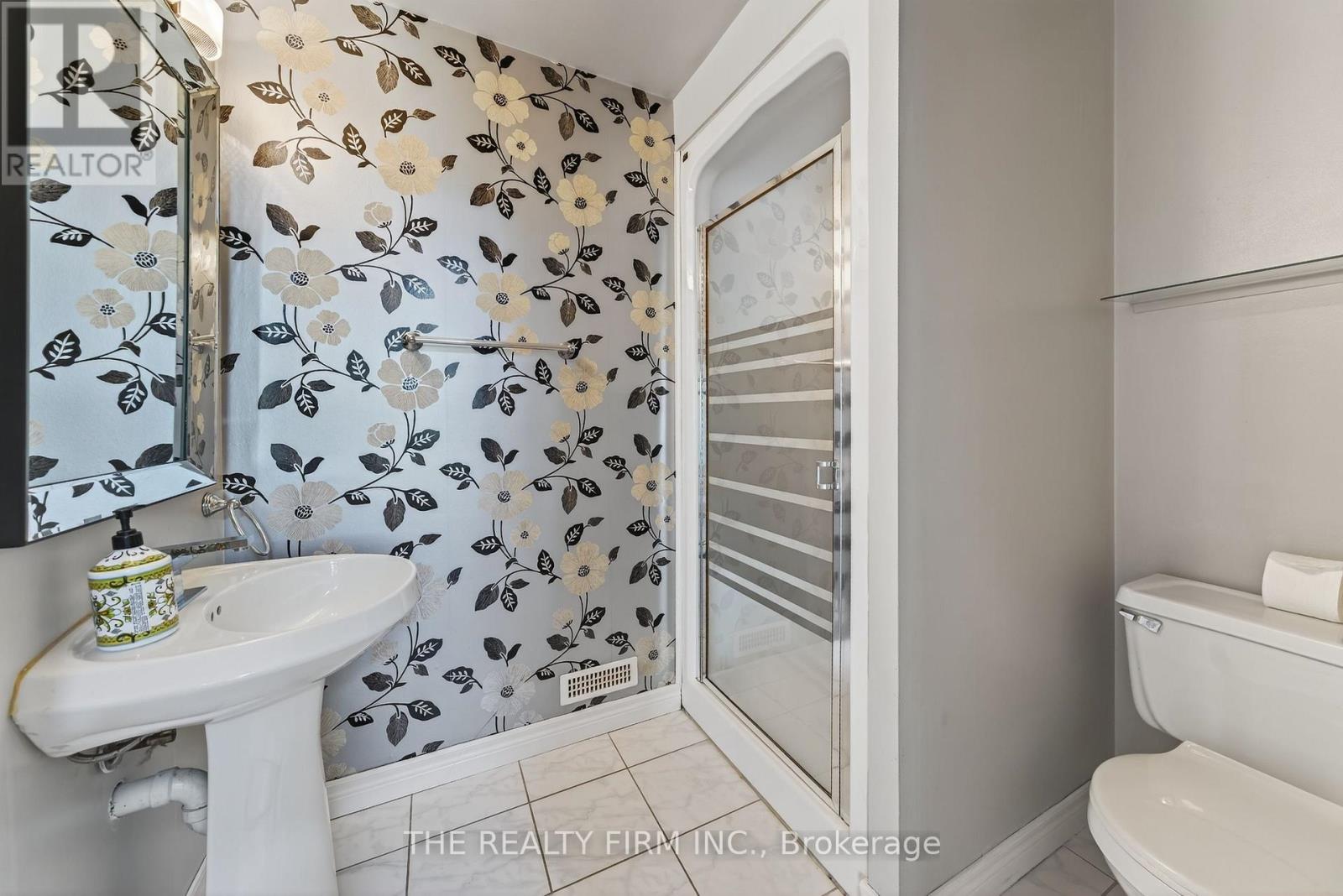 33 Stoneycreek Crescent, London North, Ontario  N5X 3X4 - Photo 24 - X12463643