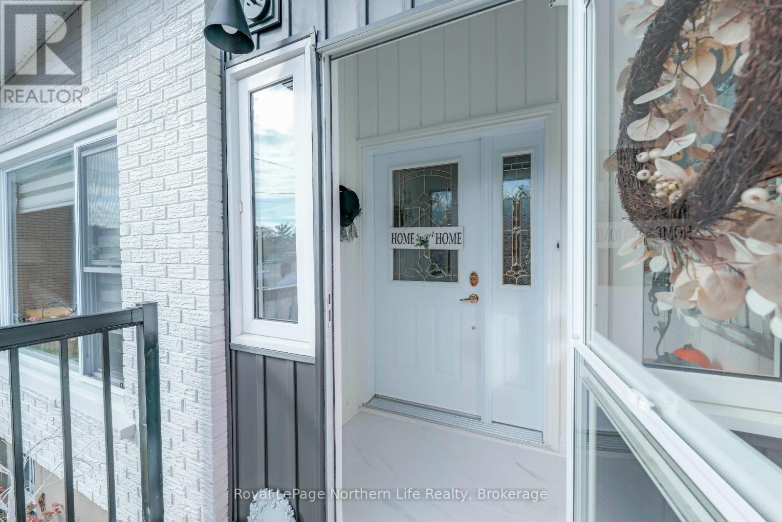 451 Stones Street, North Bay, Ontario  P1B 6B7 - Photo 4 - X12461405