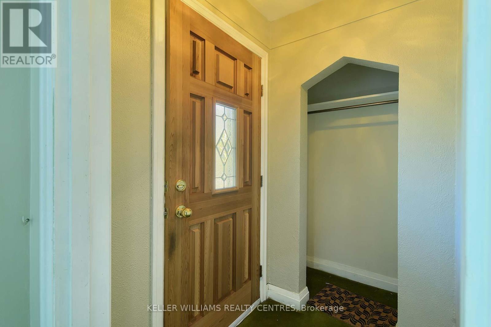 370 Delaware Avenue, Burlington, Ontario  L7R 3B5 - Photo 9 - W12463547