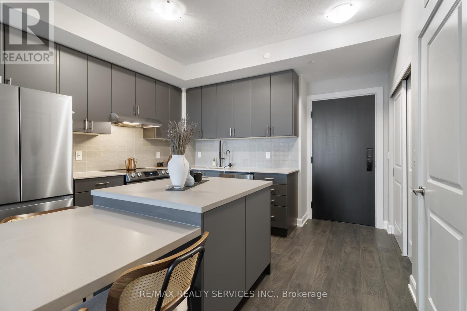 917 - 3200 William Coltson Avenue, Oakville, Ontario  L6H 7W6 - Photo 12 - W12463571