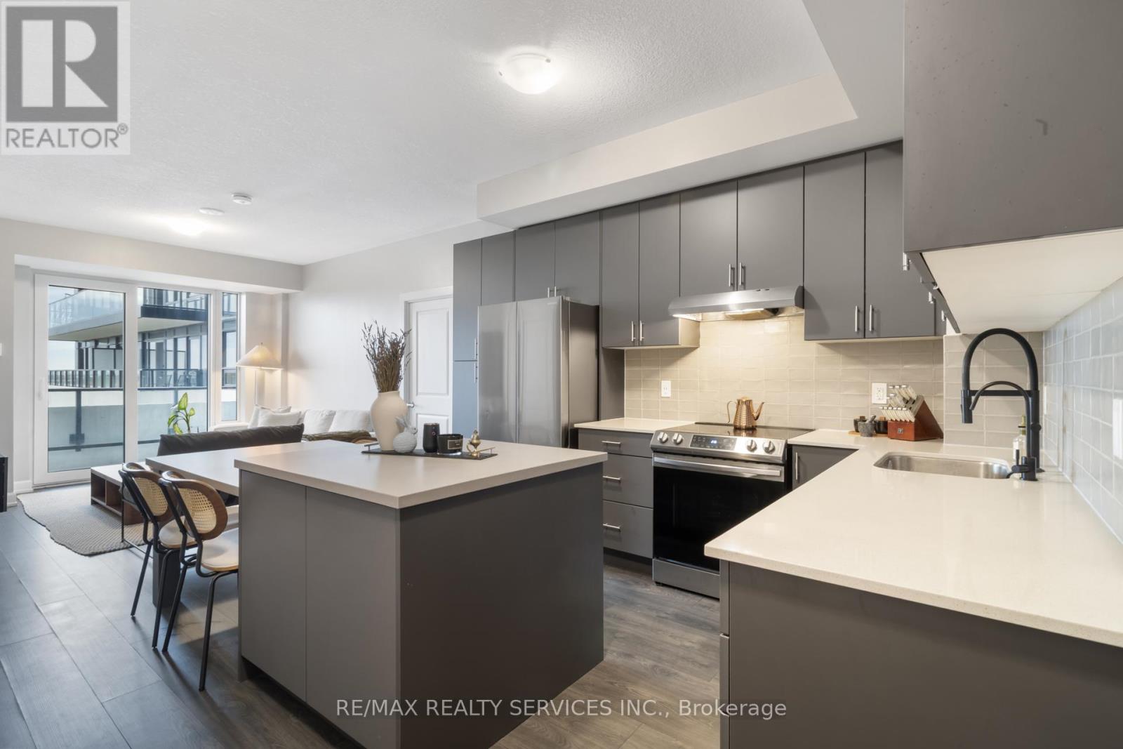 917 - 3200 William Coltson Avenue, Oakville, Ontario  L6H 7W6 - Photo 14 - W12463571