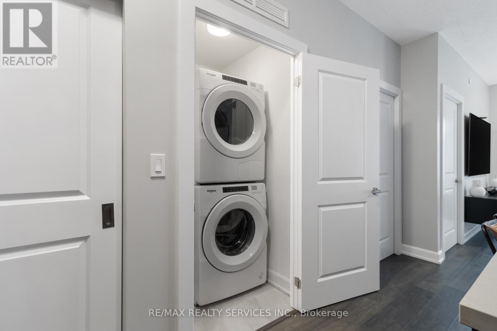 917 - 3200 William Coltson Avenue, Oakville, Ontario  L6H 7W6 - Photo 30 - W12463571
