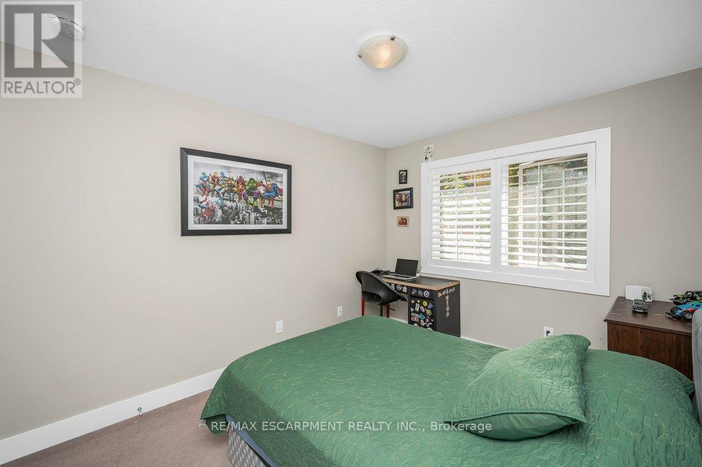 24 - 2086 Ghent Avenue, Burlington, Ontario  L7R 1Y3 - Photo 16 - W12463579