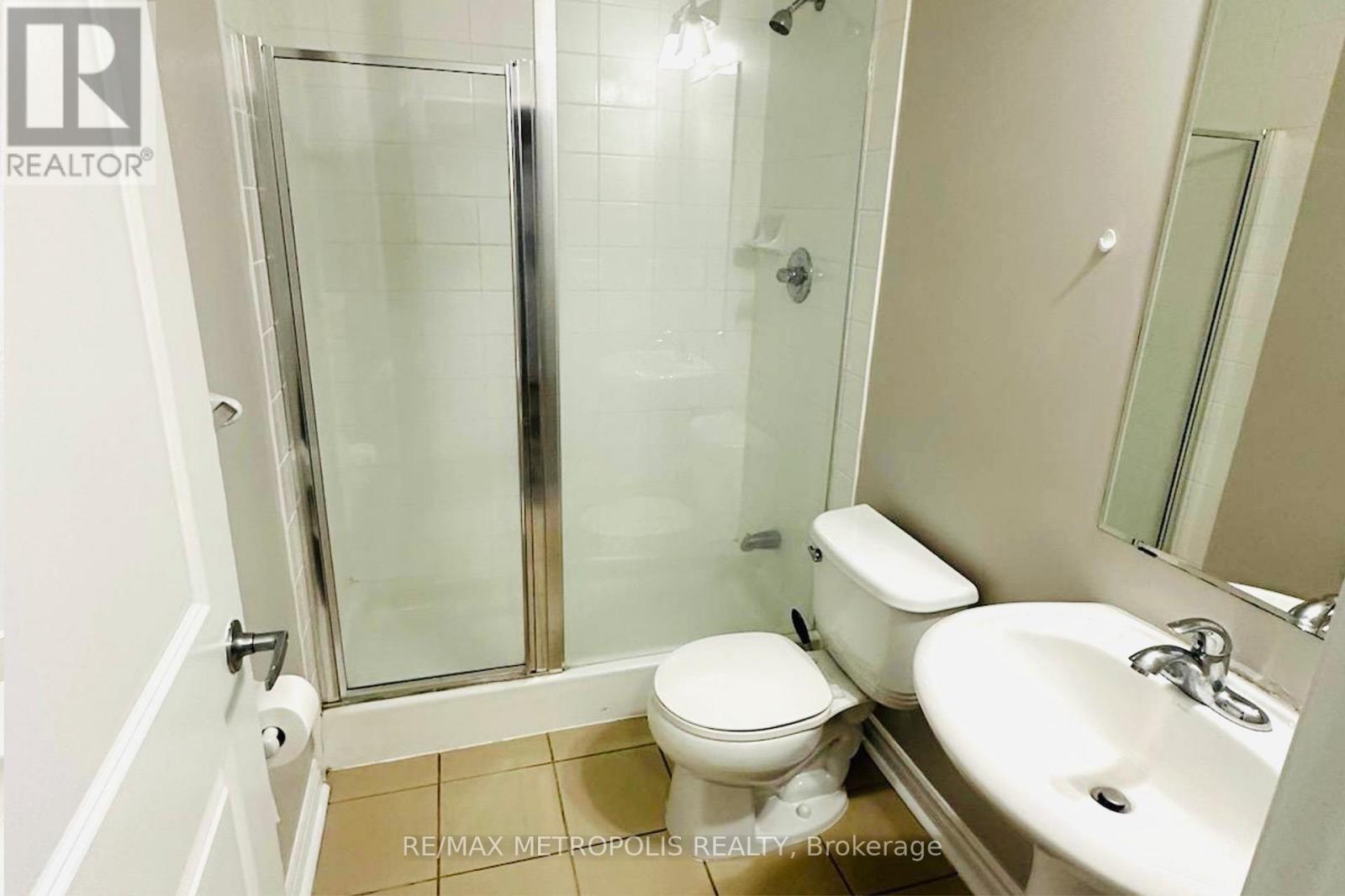 2504 - 385 Prince Of Wales Drive, Mississauga, Ontario  L5B 0C6 - Photo 7 - W12463611