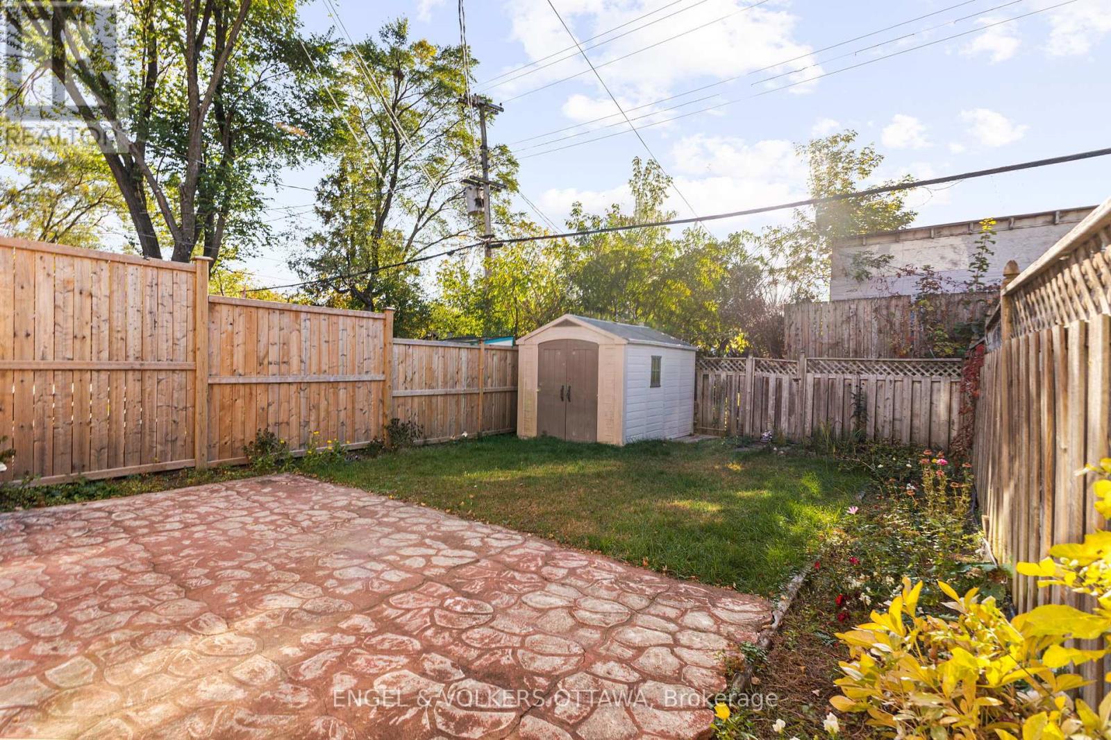 838 Borthwick Avenue, Ottawa, Ontario  K1K 2M8 - Photo 33 - X12463660