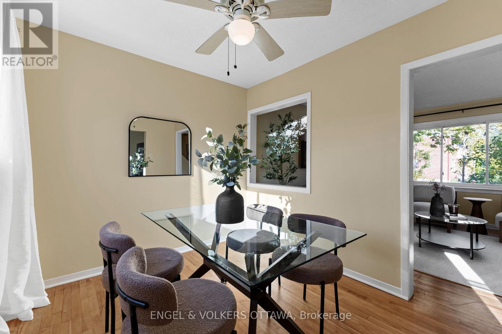 838 Borthwick Avenue, Ottawa, Ontario  K1K 2M8 - Photo 9 - X12463660