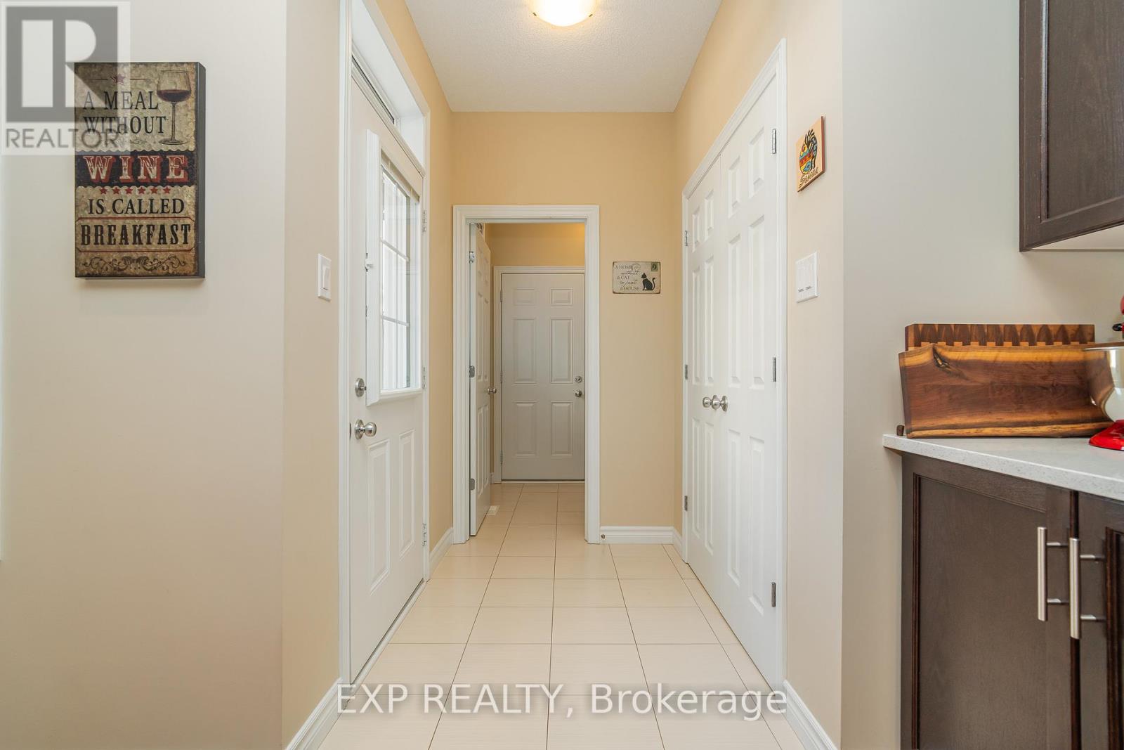 406 Sweetflag Street, Ottawa, Ontario  K2J 5Y6 - Photo 14 - X12463682